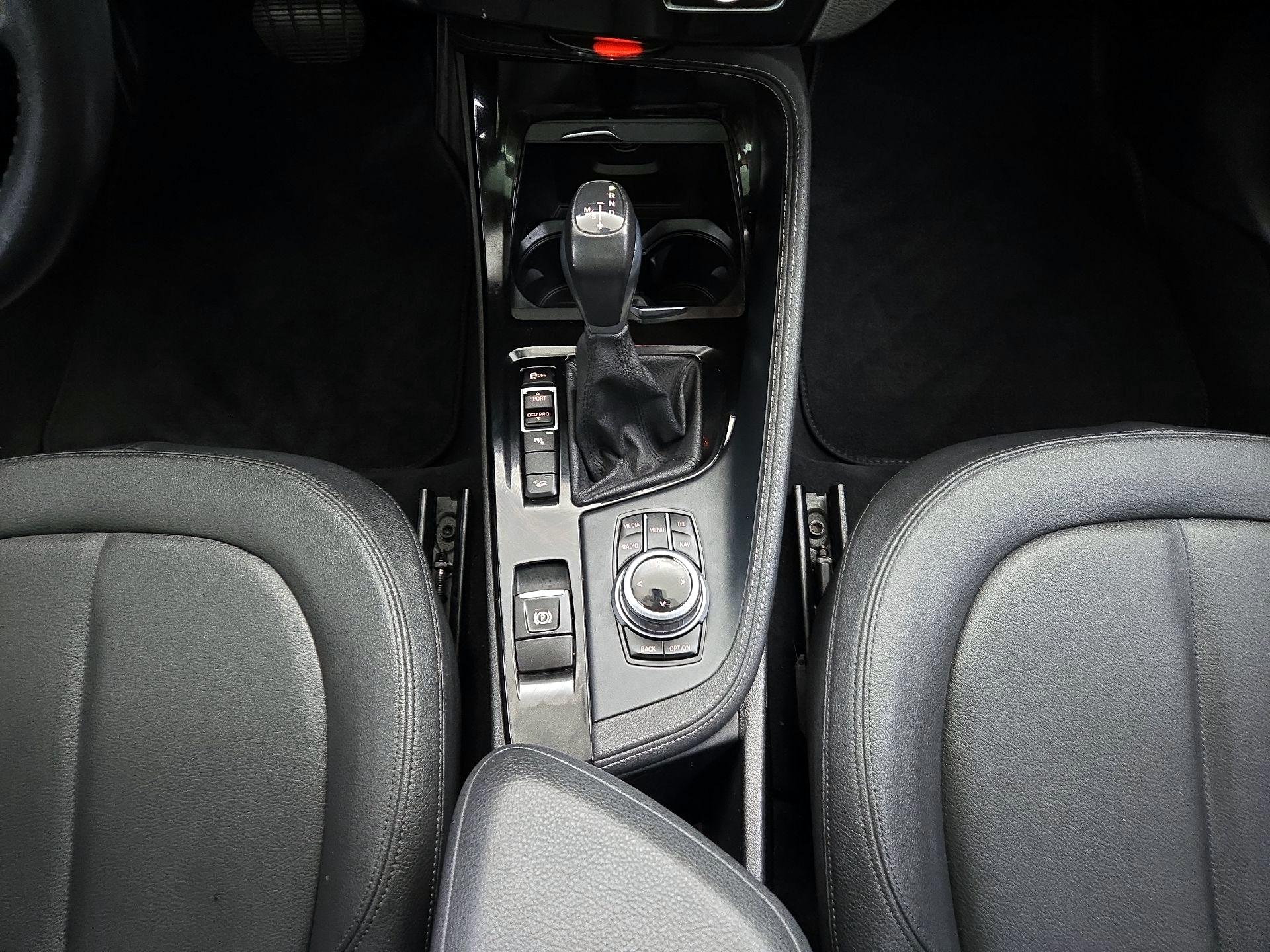 Thumbnail: 2016 BMW X1 - 18