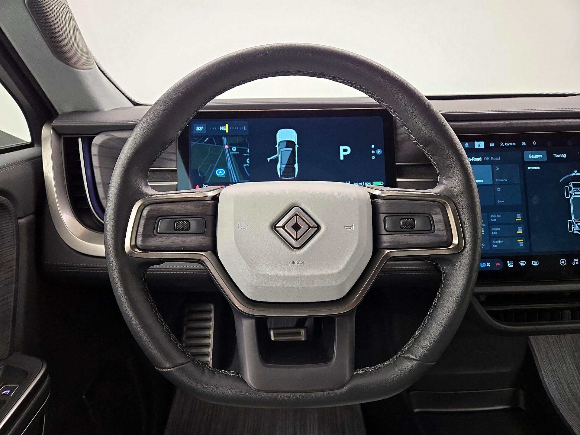 Thumbnail: 2023 Rivian R1S - 10