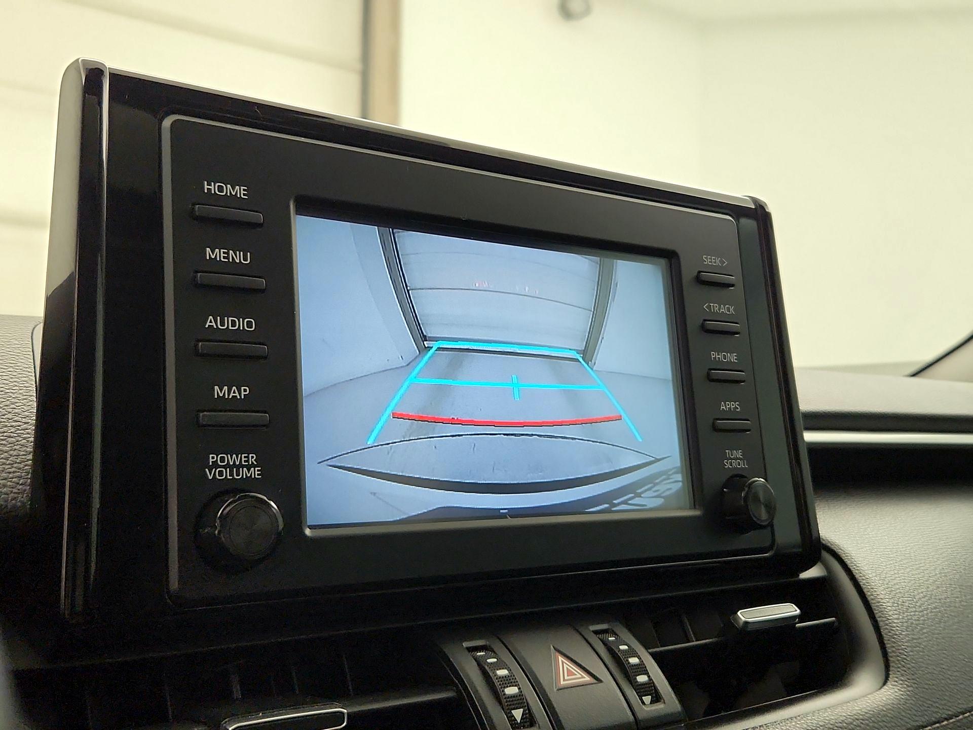 Thumbnail: 2019 Toyota RAV4 - 14