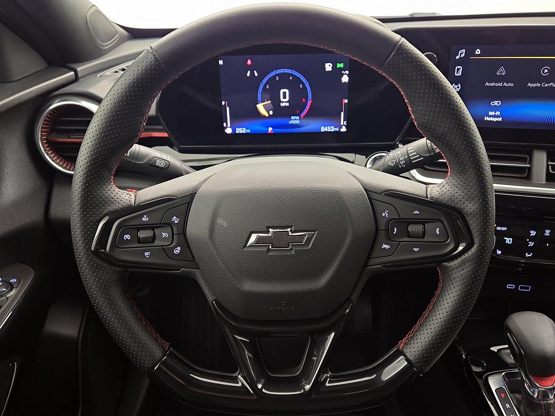 Thumbnail: 2025 Chevrolet Trax - 10