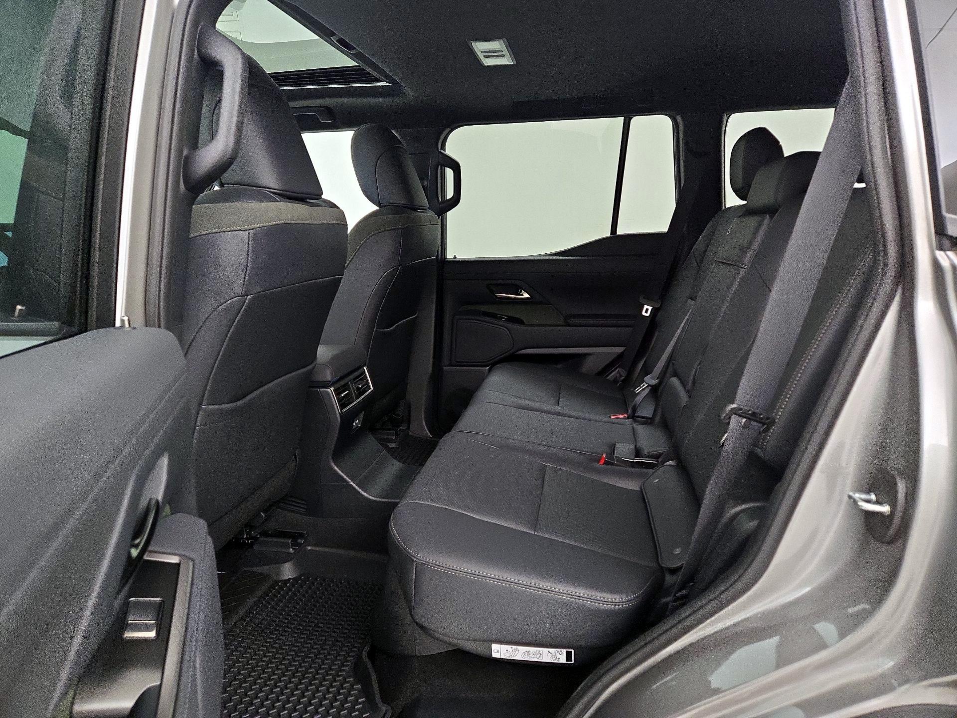 Thumbnail: 2025 Lexus GX - 20