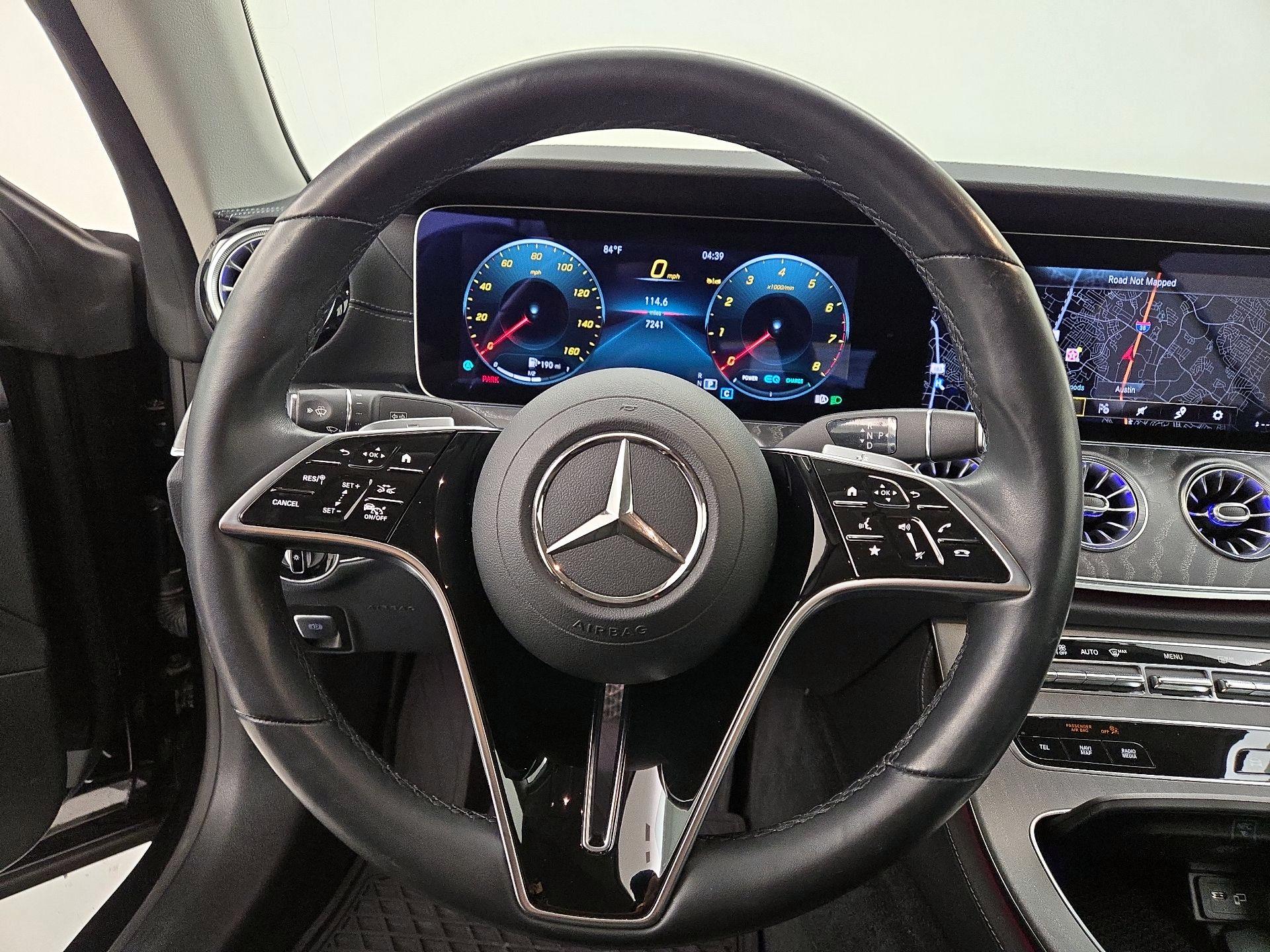 Thumbnail: 2022 Mercedes-Benz E-Class - 10