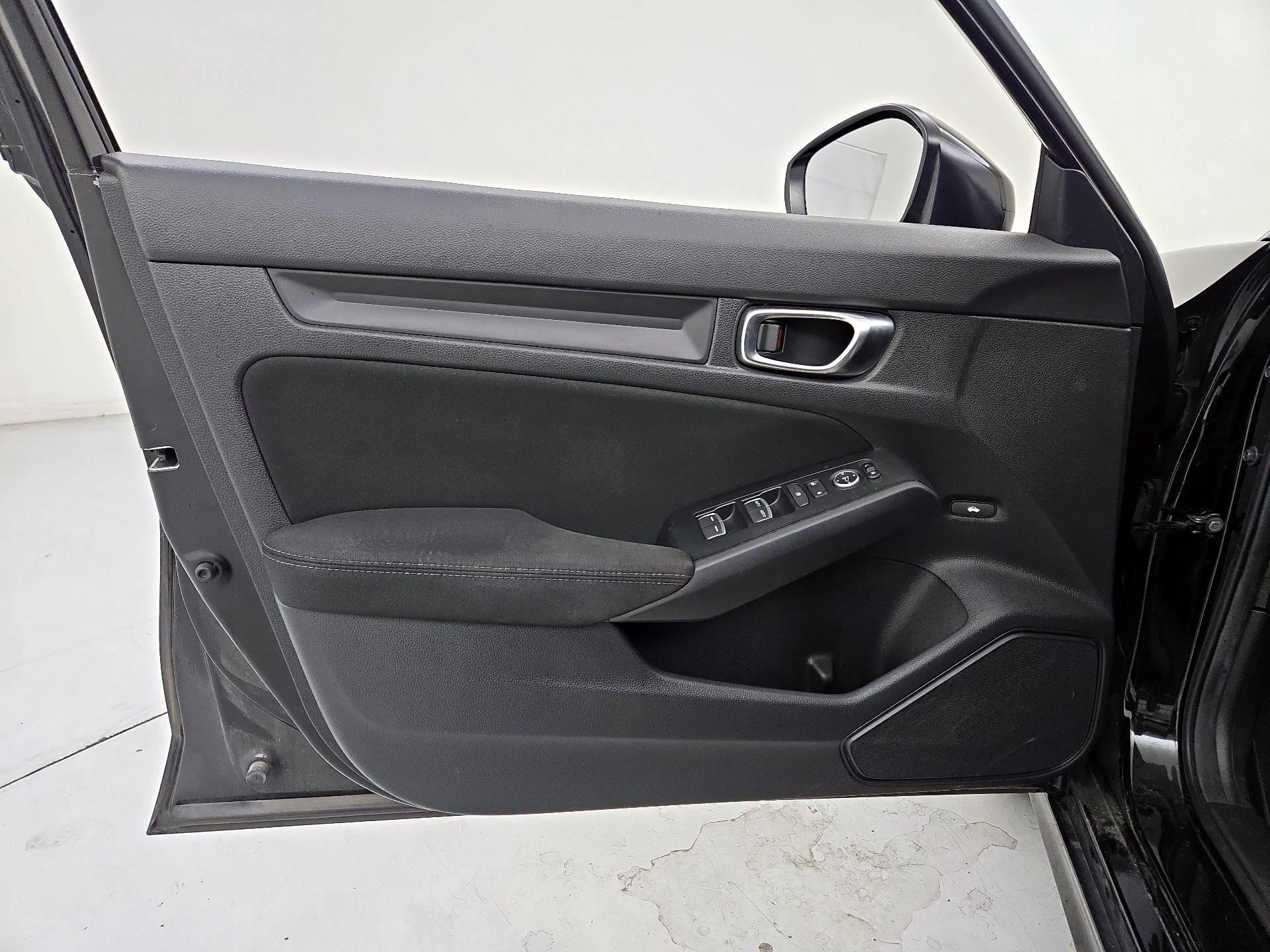 Thumbnail: 2024 Honda Civic - 12