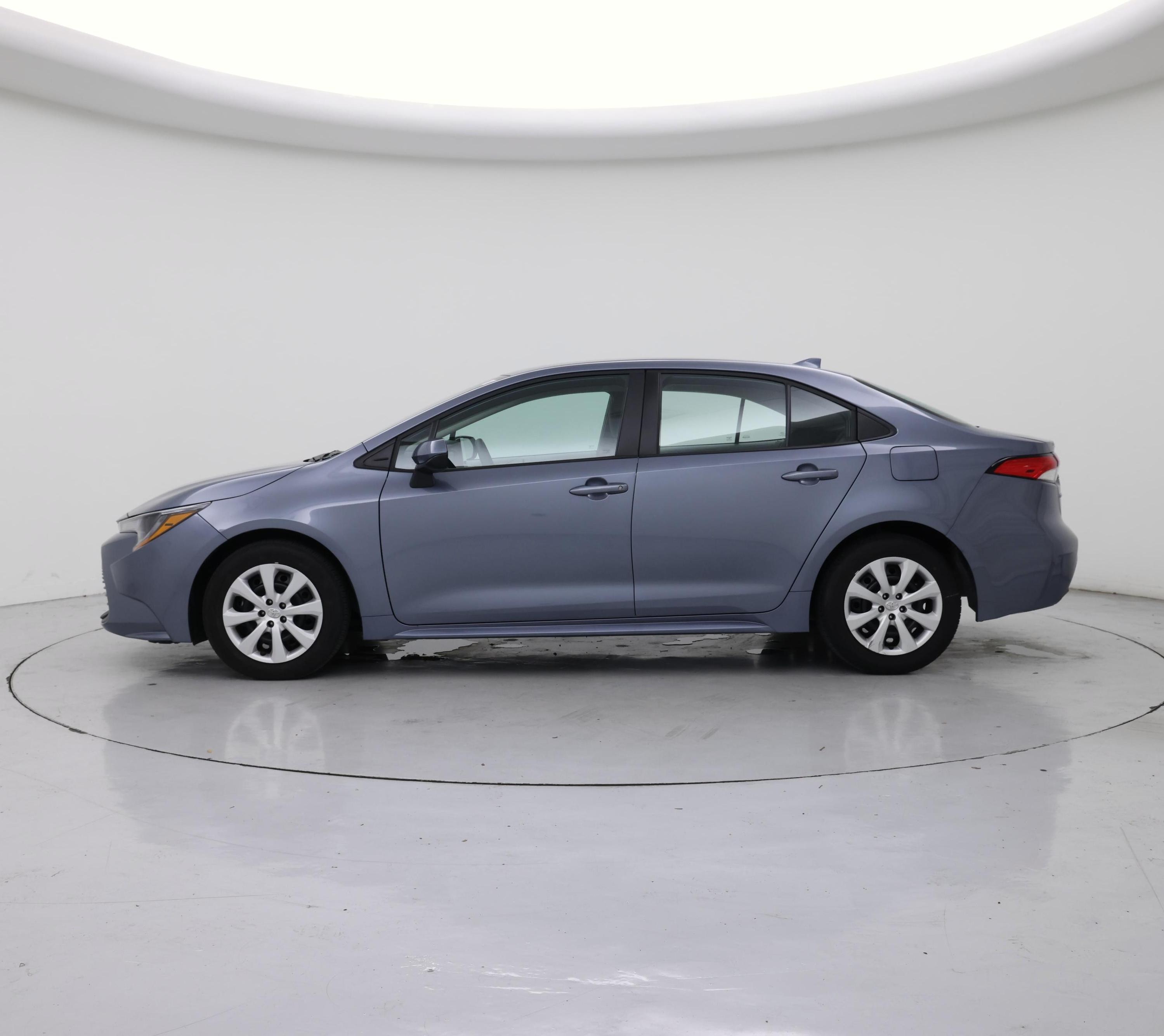 Thumbnail: 2024 Toyota Corolla - 3