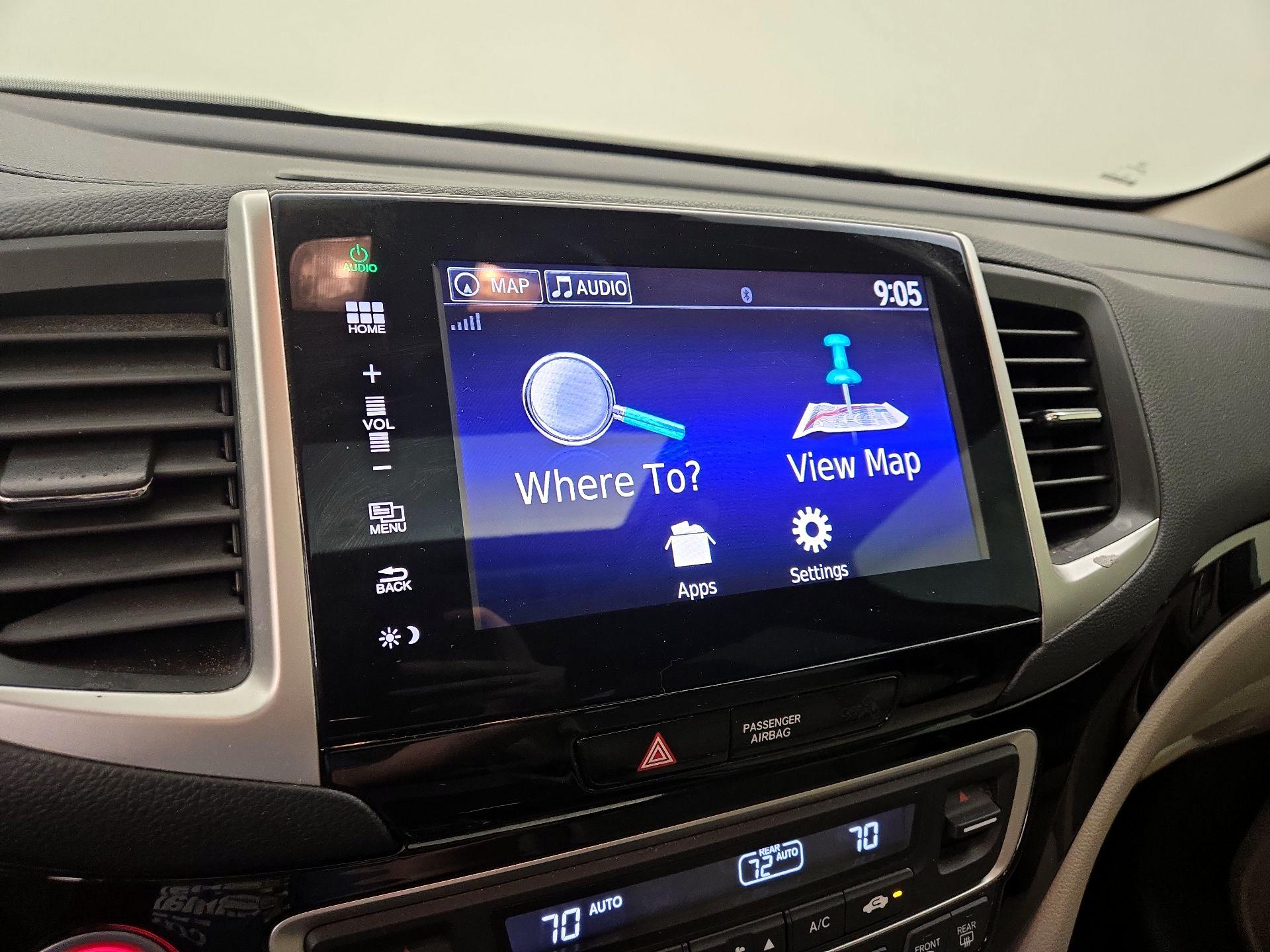 Thumbnail: 2016 Honda Pilot - 14