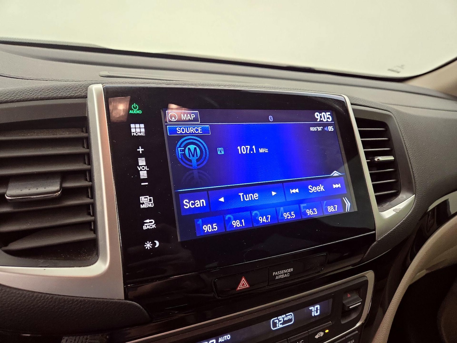2016 Honda Pilot Touring - Photo 17