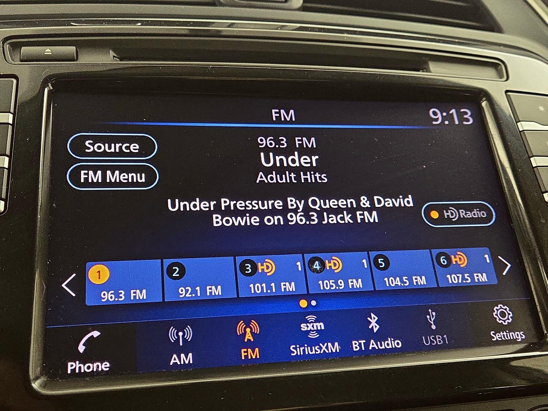 Thumbnail: 2019 Nissan Maxima - 16