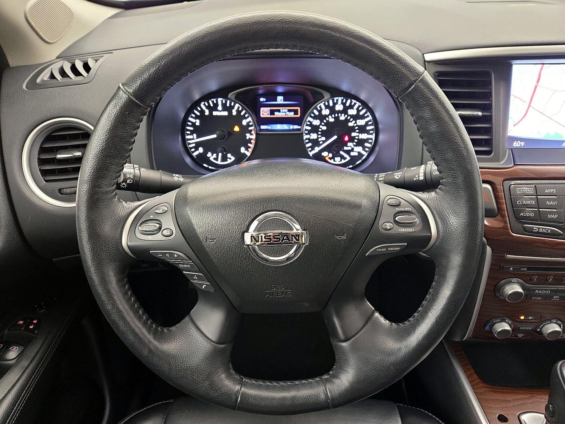 Thumbnail: 2020 Nissan Pathfinder - 10