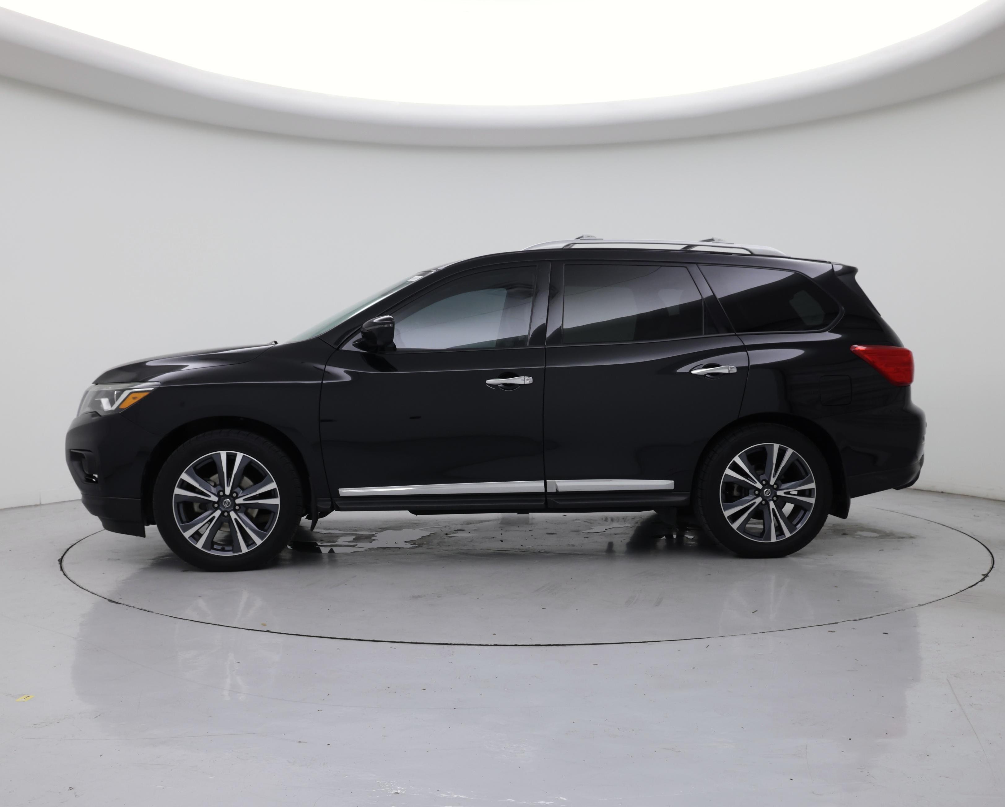Thumbnail: 2020 Nissan Pathfinder - 3