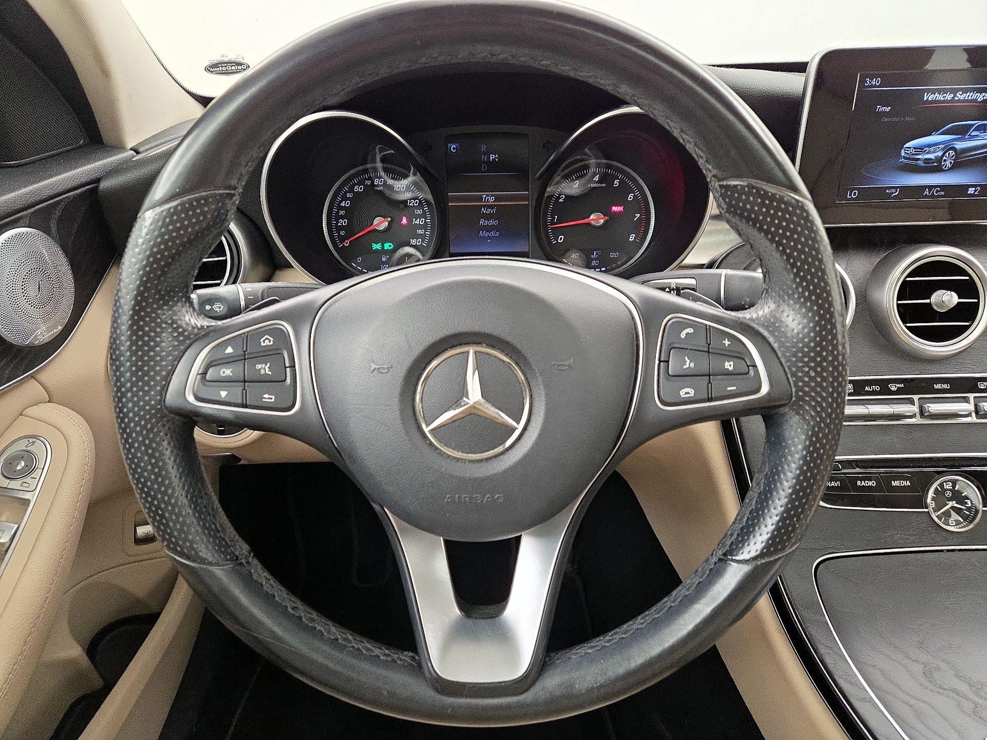 Thumbnail: 2016 Mercedes-Benz C-Class - 10