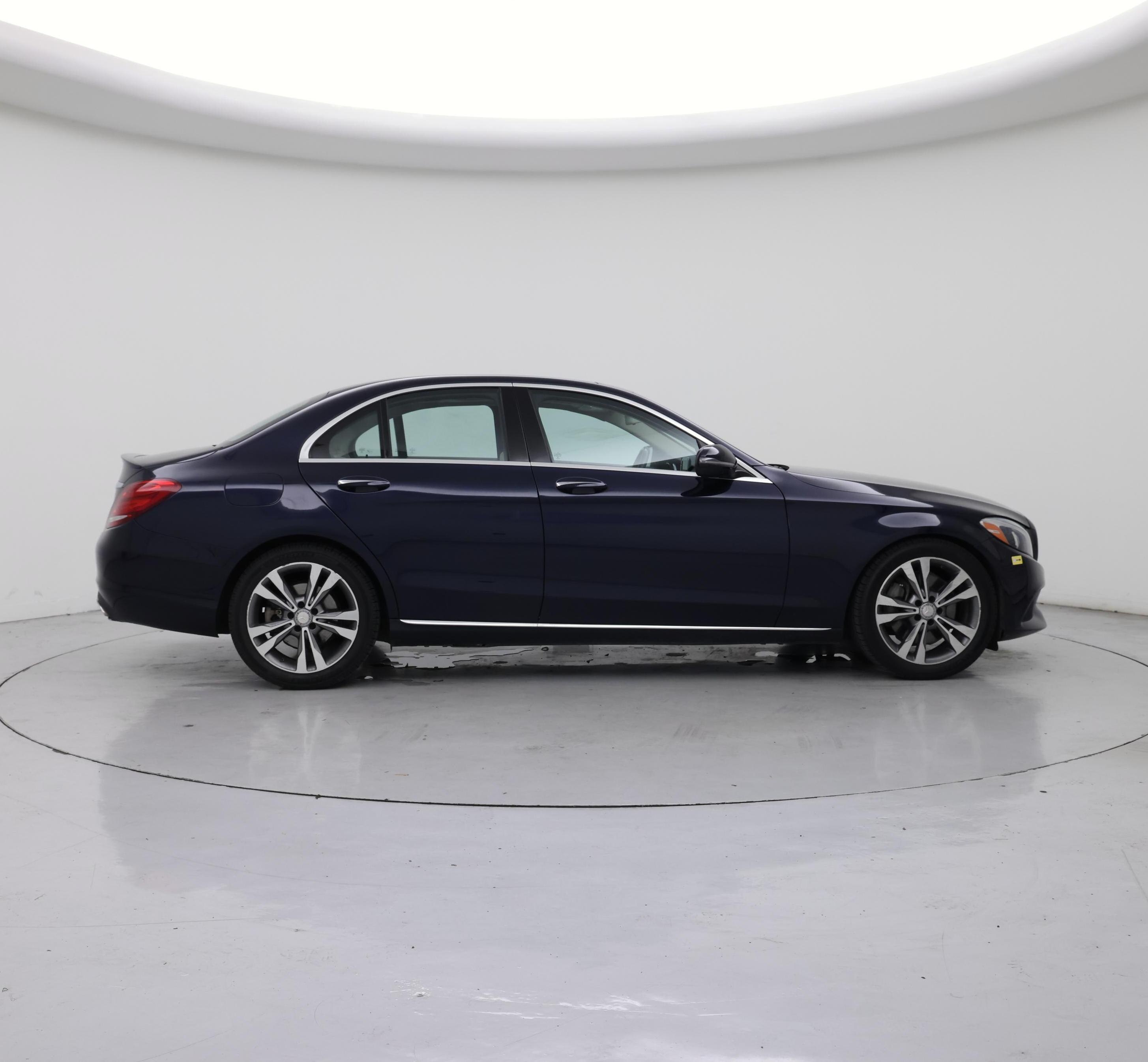 Thumbnail: 2016 Mercedes-Benz C-Class - 7