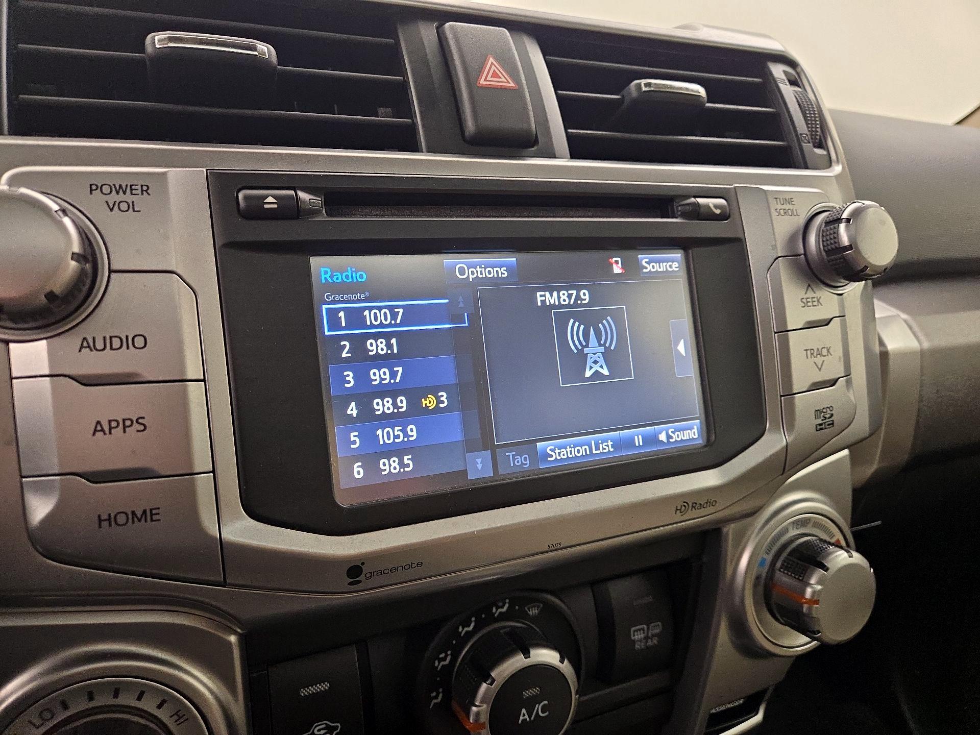 Thumbnail: 2014 Toyota 4Runner - 15