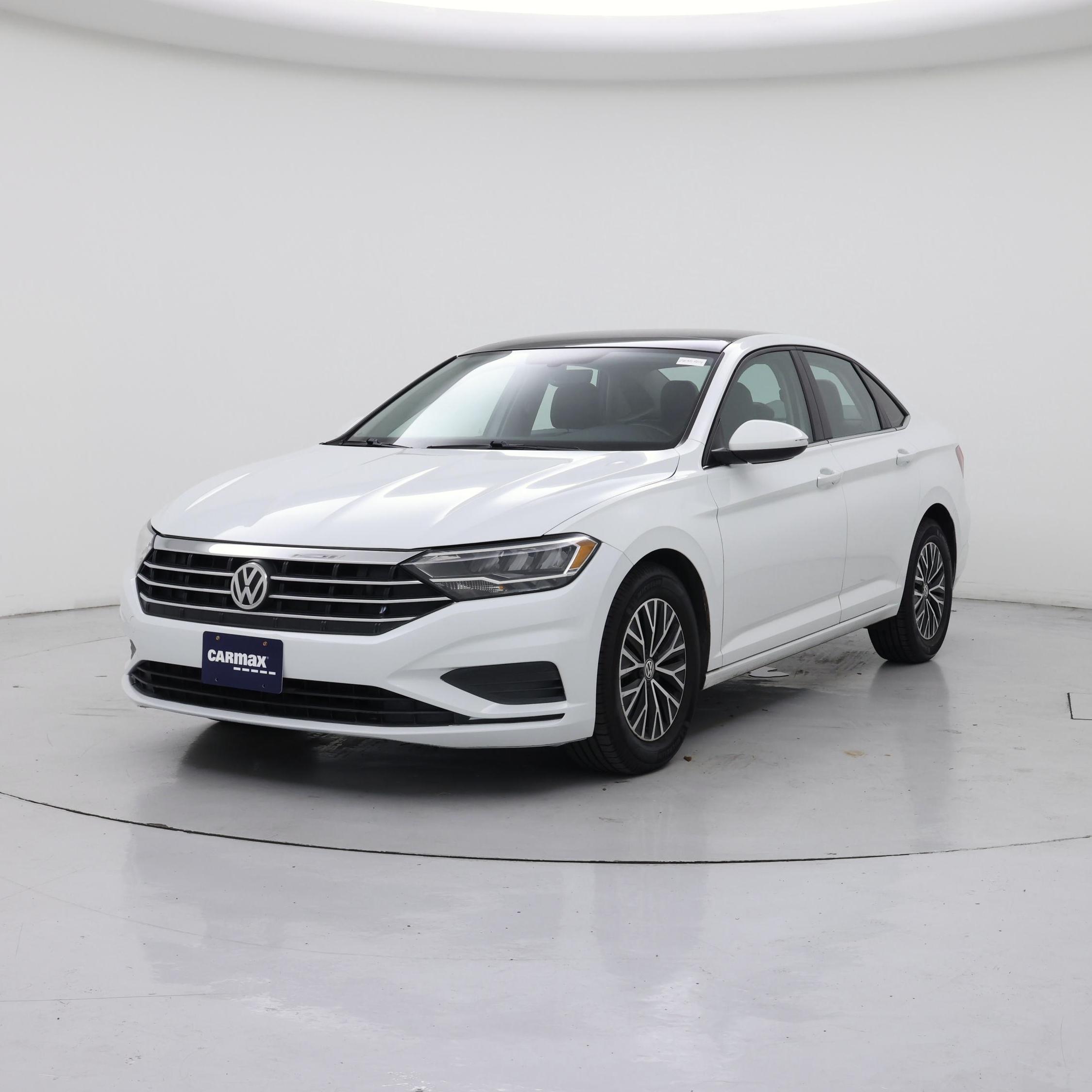 Thumbnail: 2019 Volkswagen Jetta - 4