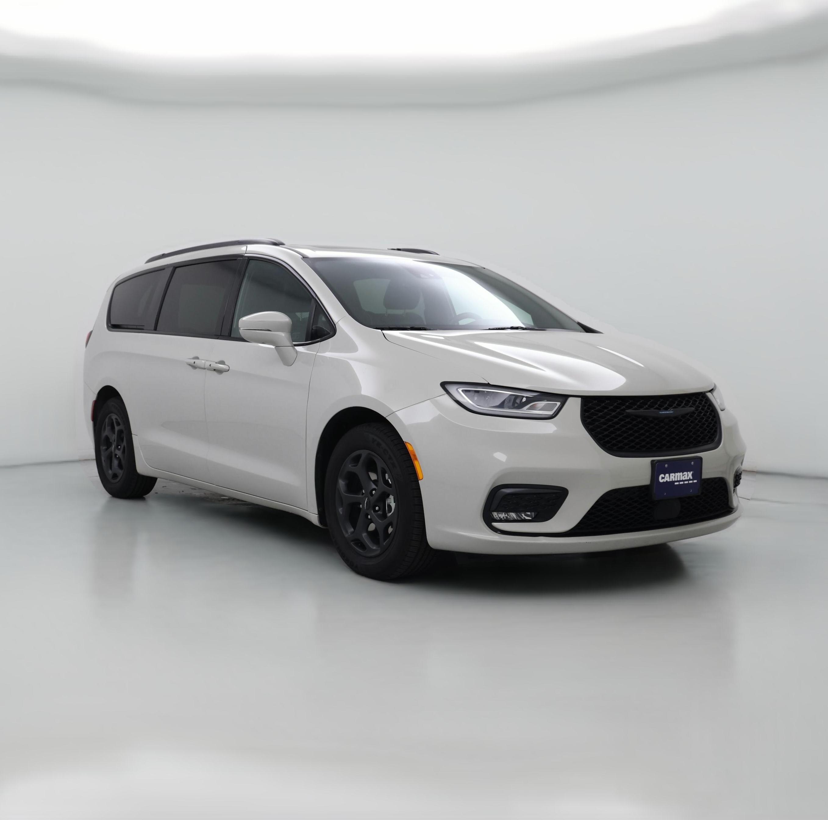 Thumbnail: 2021 Chrysler Pacifica - 1