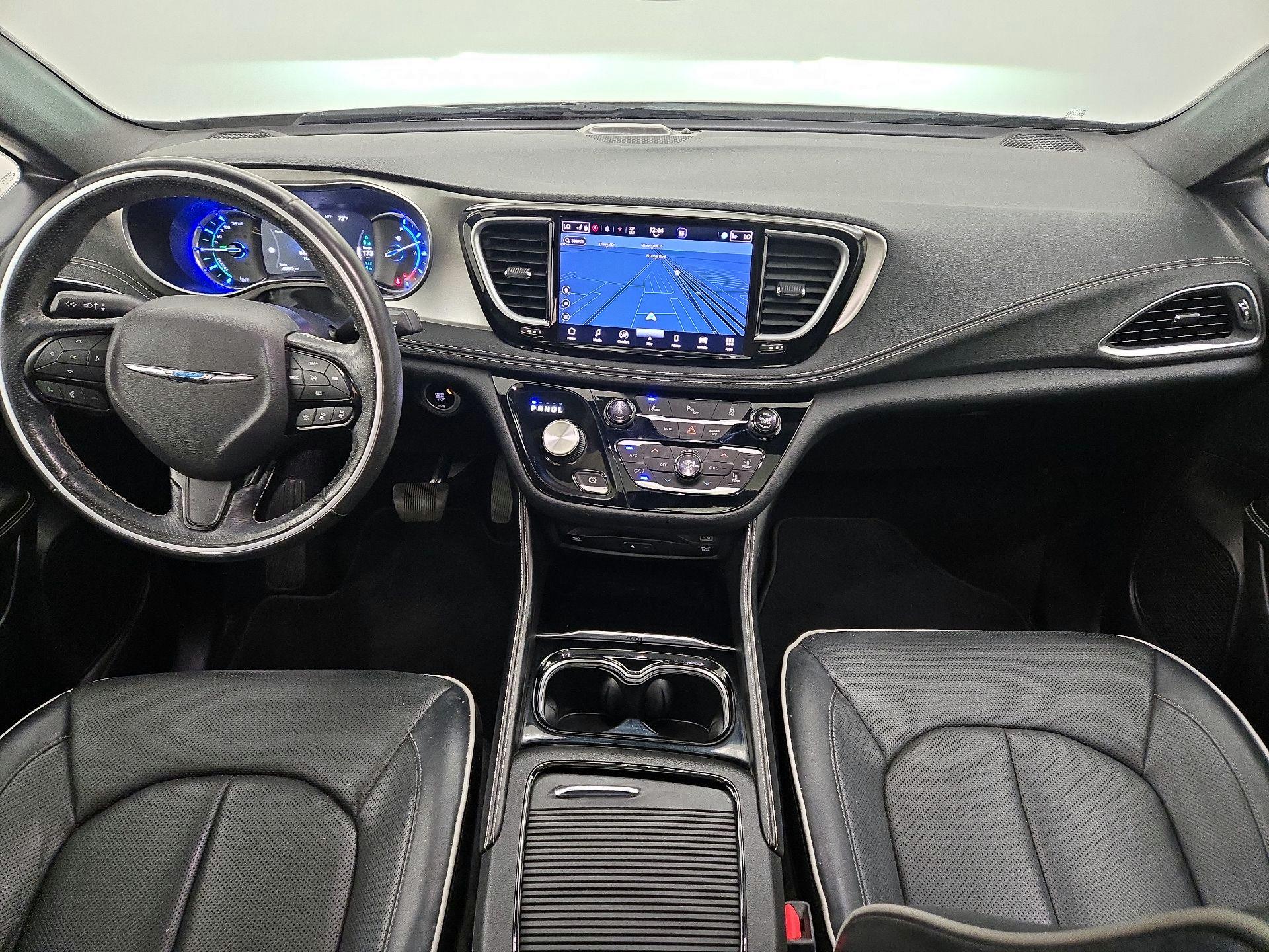Thumbnail: 2021 Chrysler Pacifica - 9