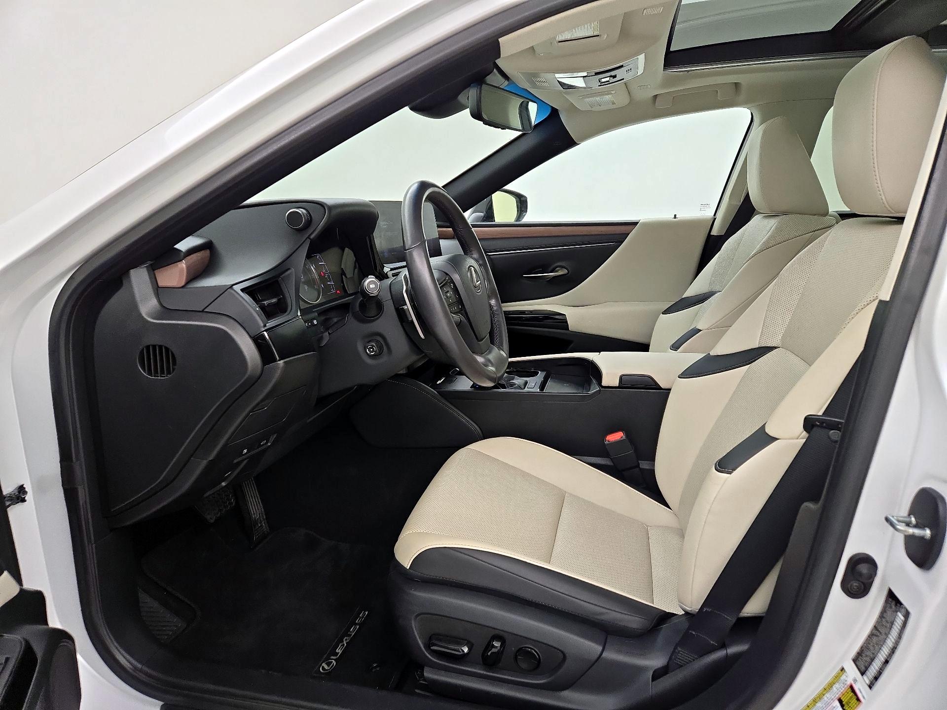 Thumbnail: 2023 Lexus ES - 11