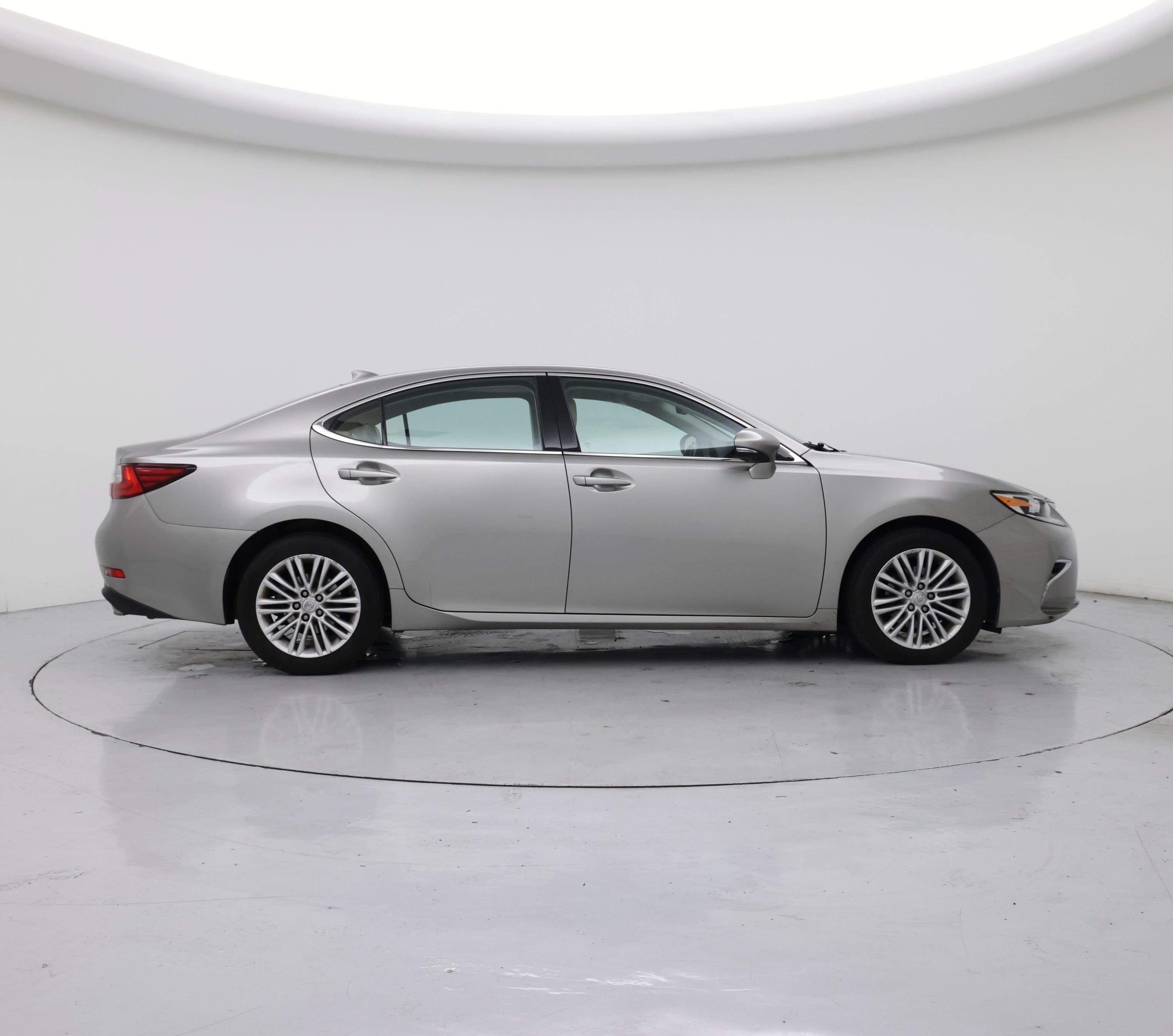 Thumbnail: 2018 Lexus ES - 7