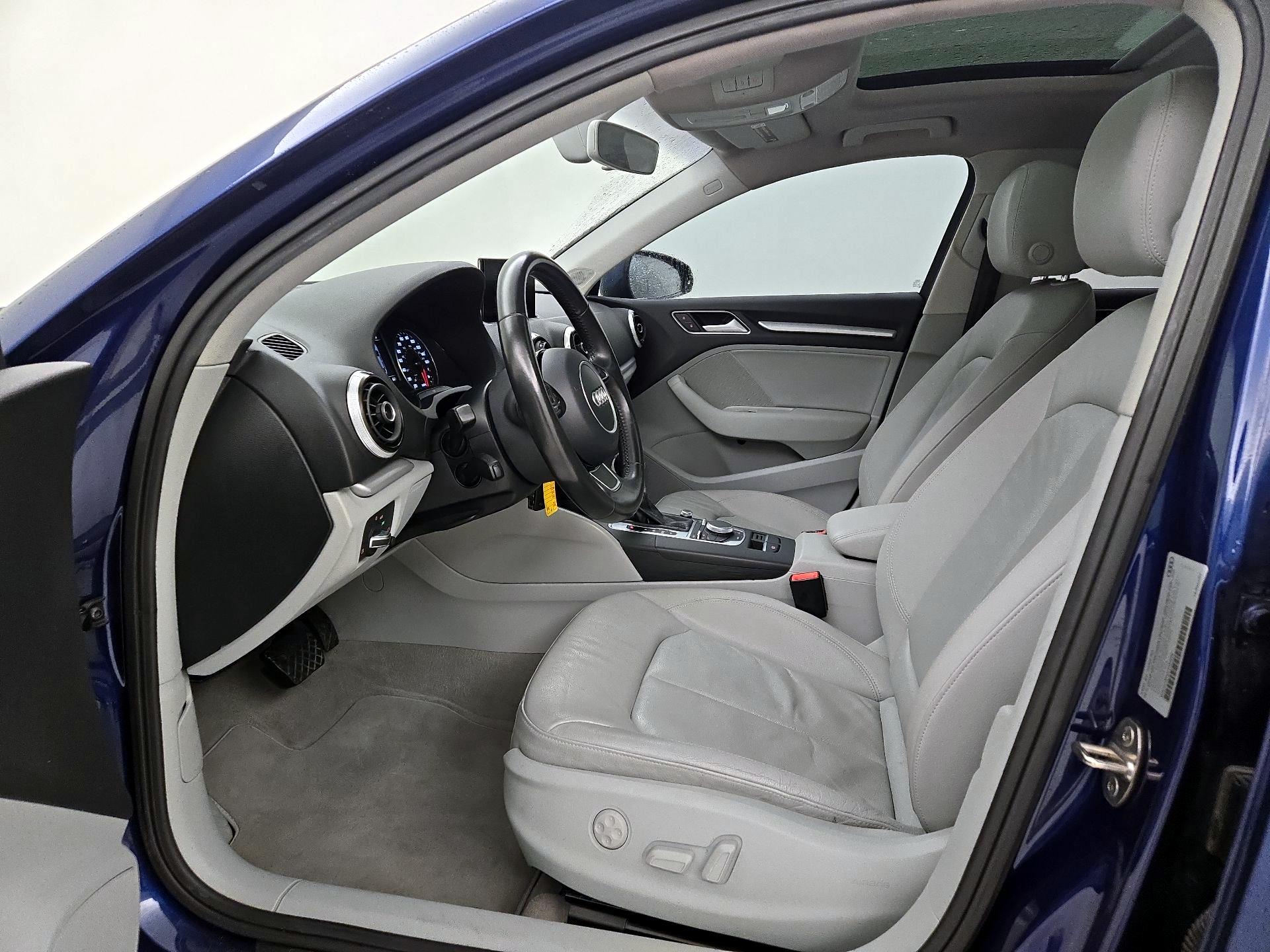 Thumbnail: 2016 Audi A3 - 11