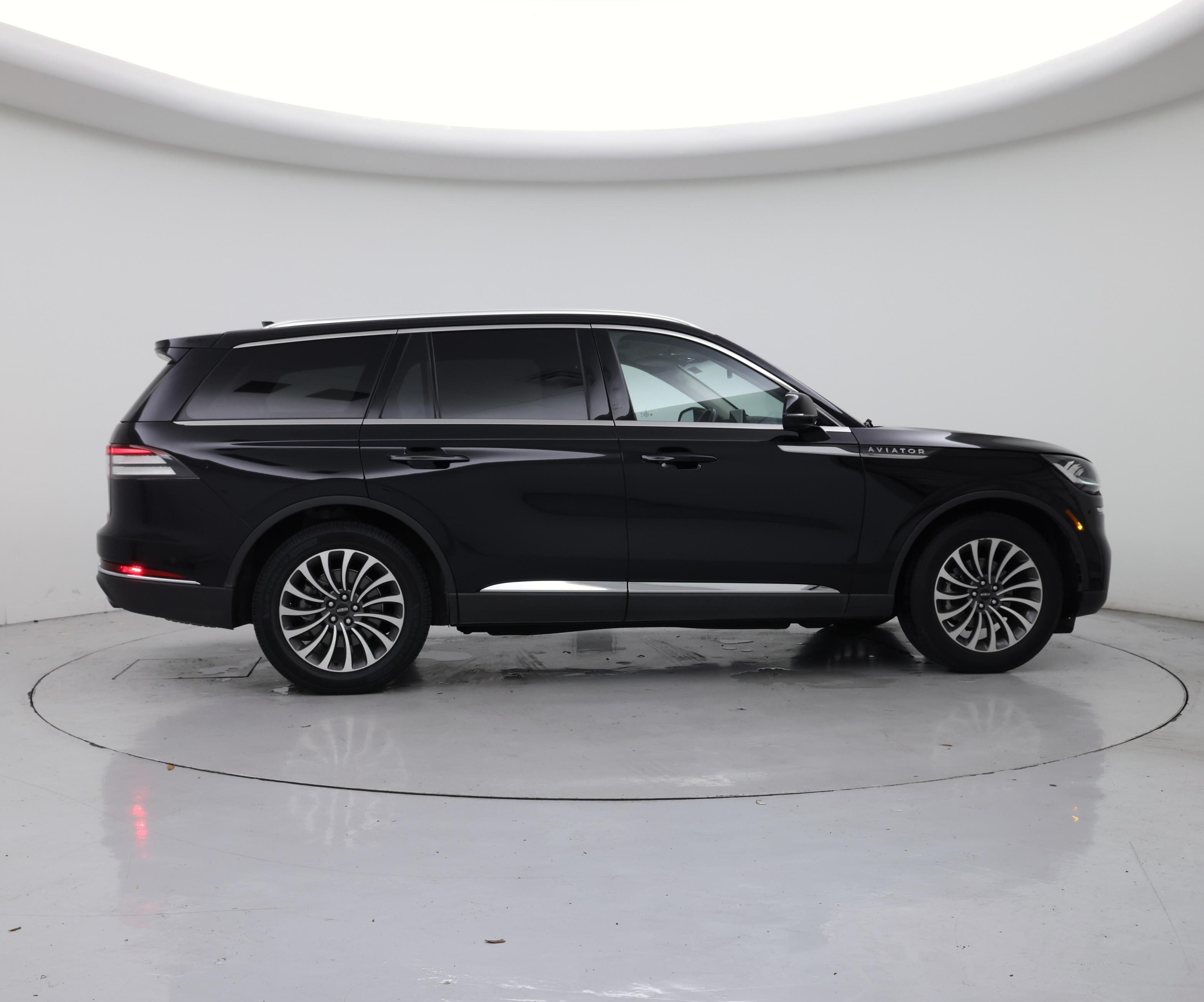 Thumbnail: 2021 Lincoln Aviator - 7