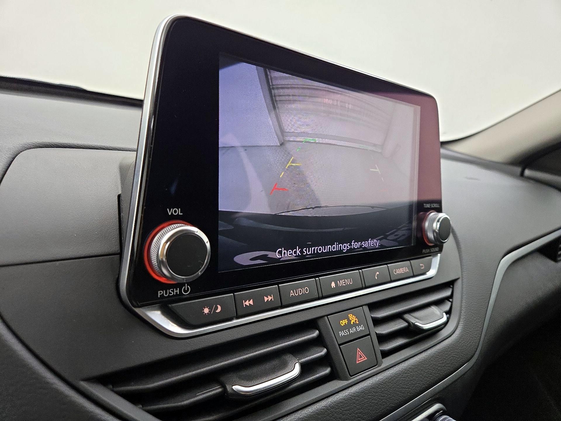 Thumbnail: 2020 Nissan Altima - 14