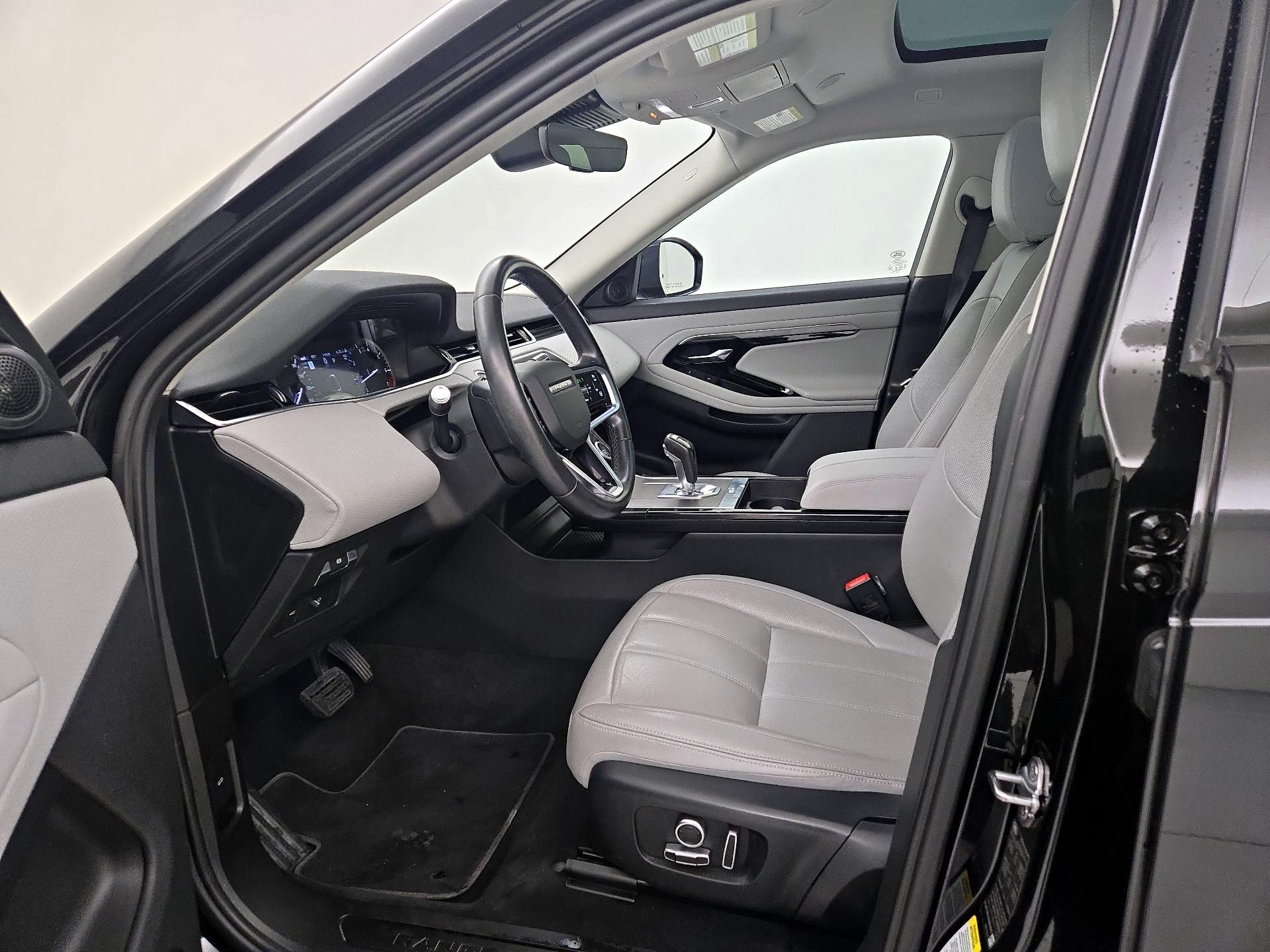 Thumbnail: 2022 Land Rover Range Rover Evoque - 11