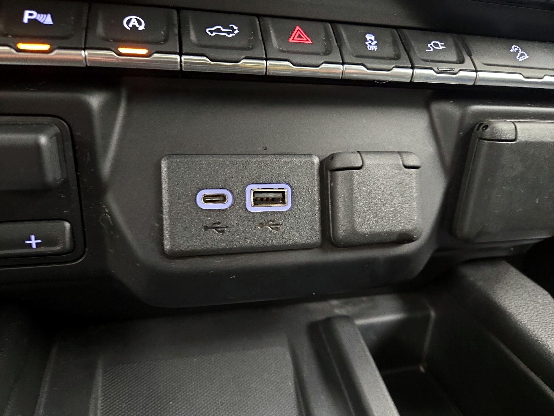 Thumbnail: 2020 GMC Sierra 1500 - 19