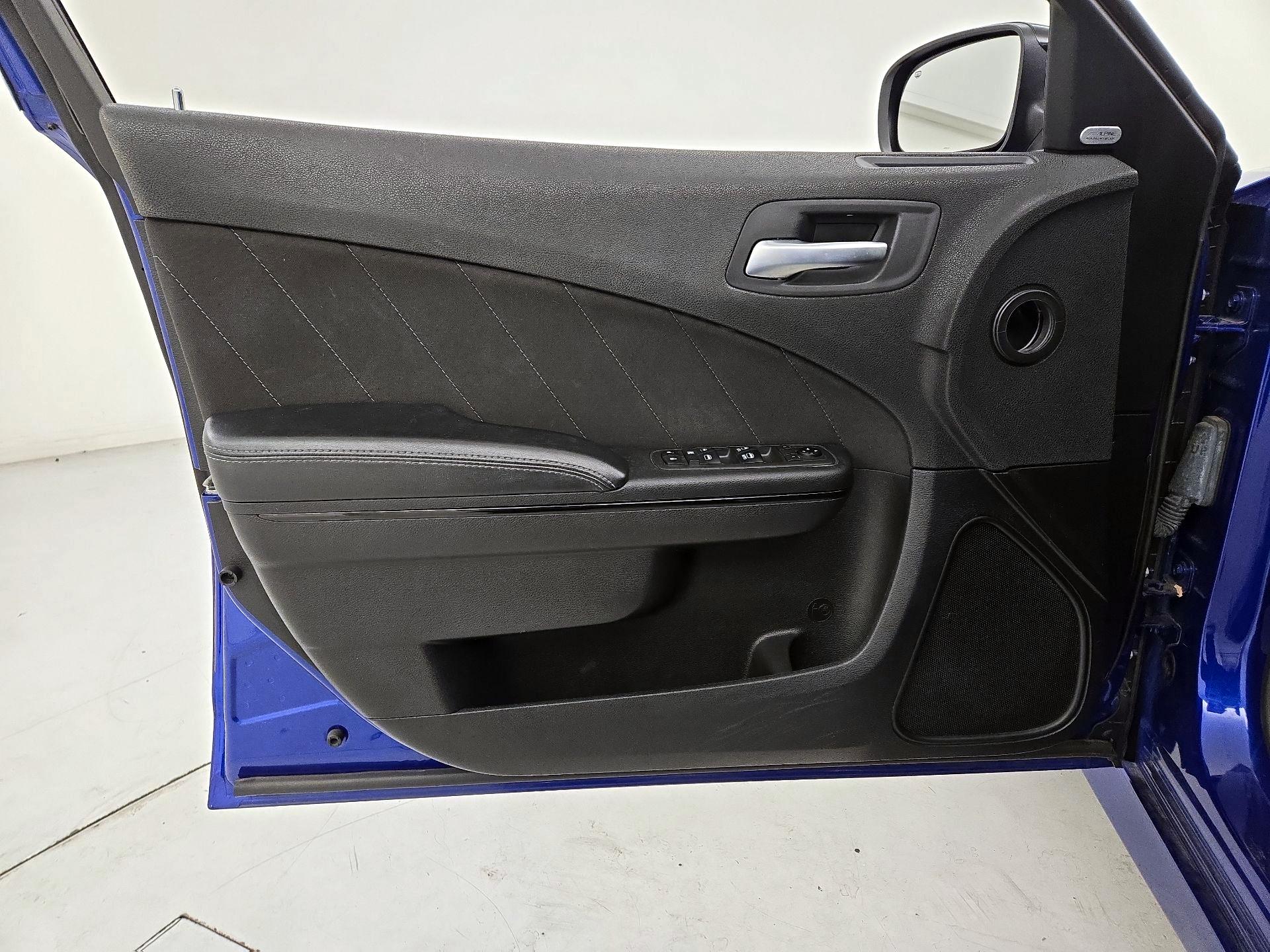 Thumbnail: 2021 Dodge Charger - 12