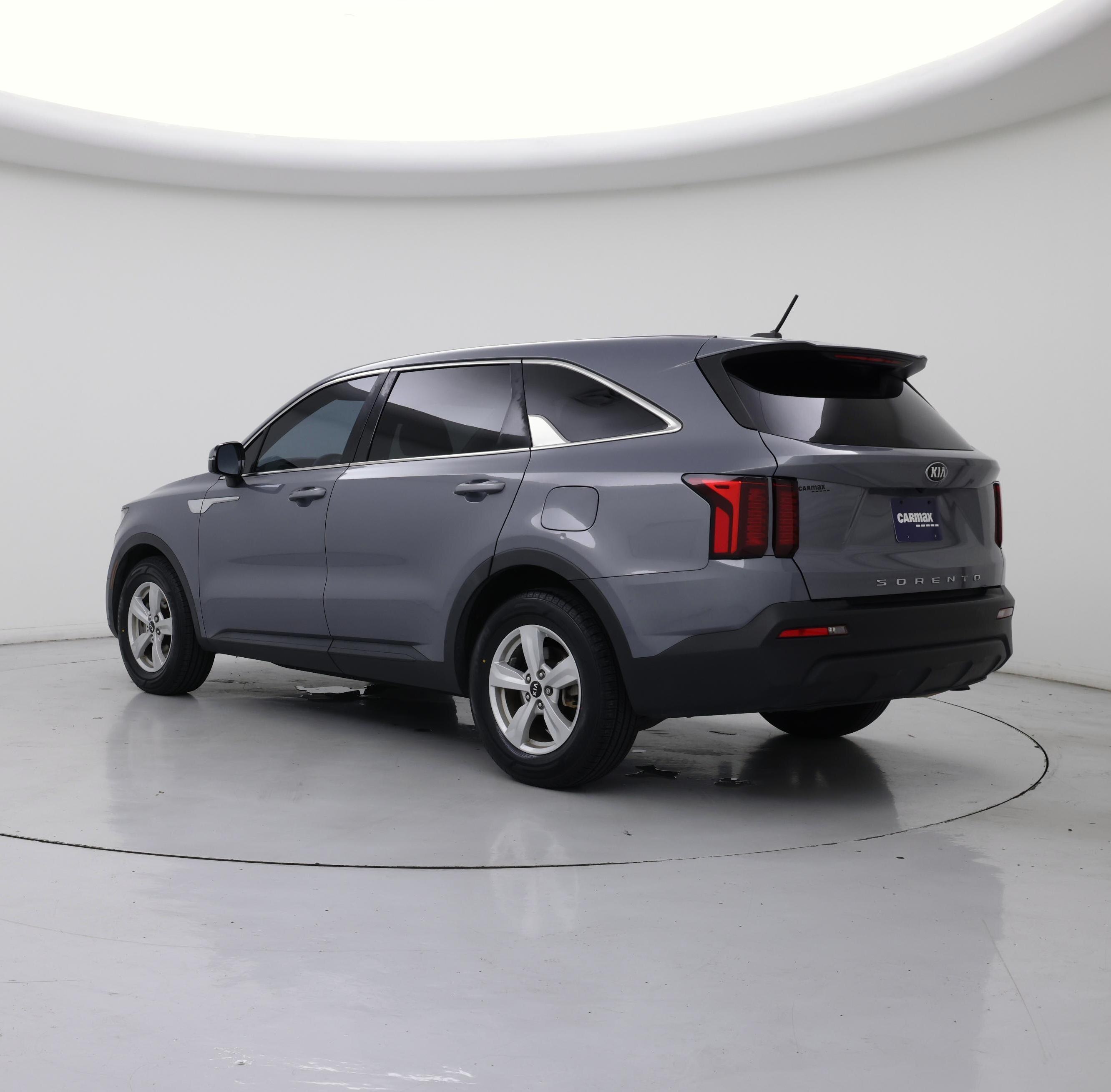 Thumbnail: 2021 Kia Sorento - 2