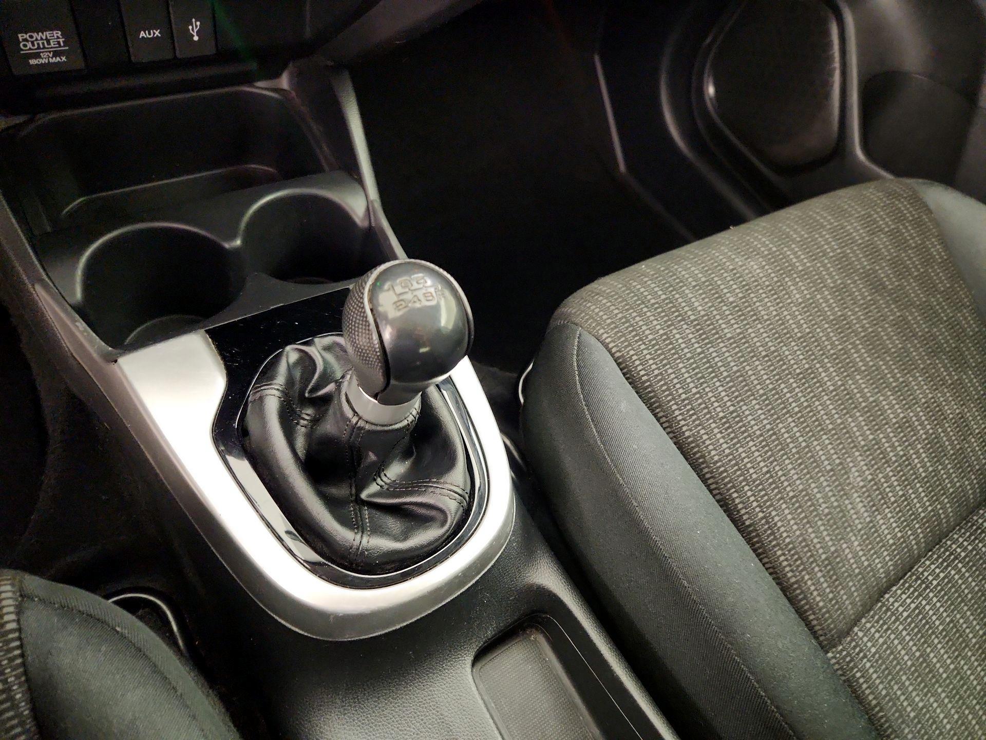 Thumbnail: 2015 Honda Fit - 17