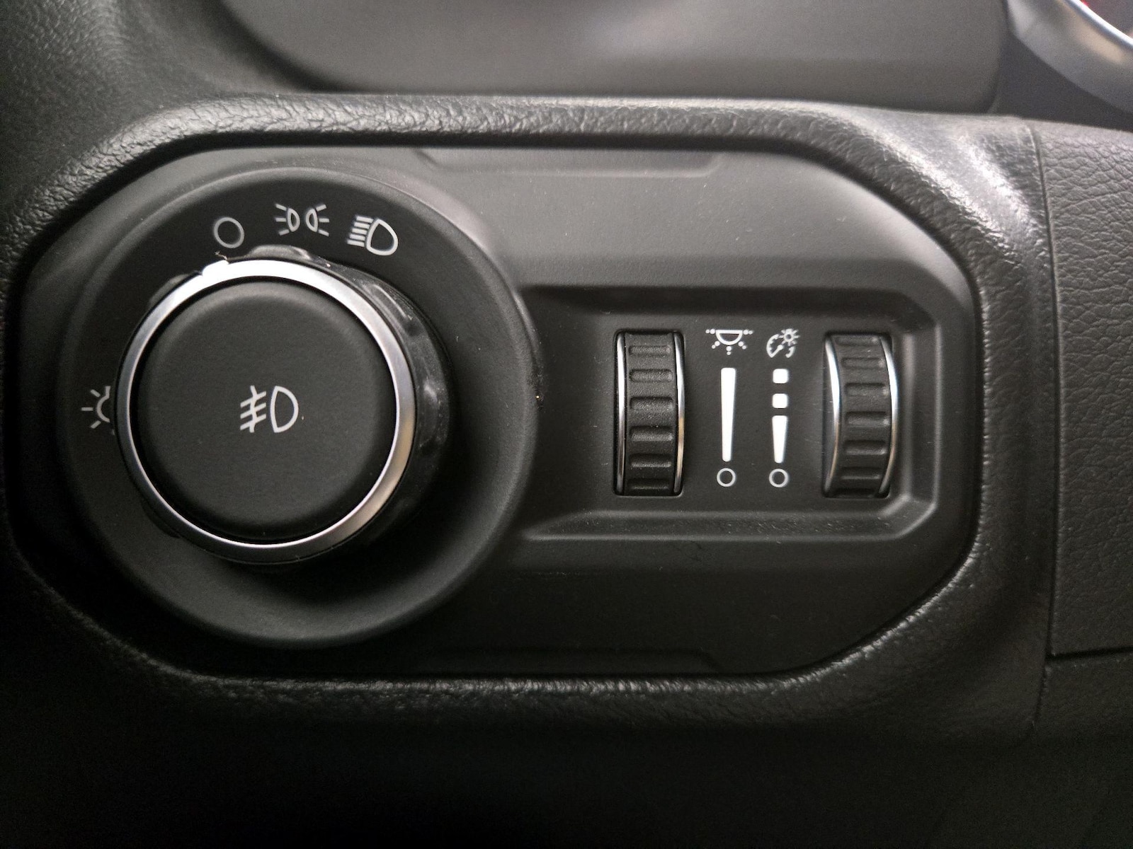 2022 Jeep Wrangler Unlimited Sport - Photo 14