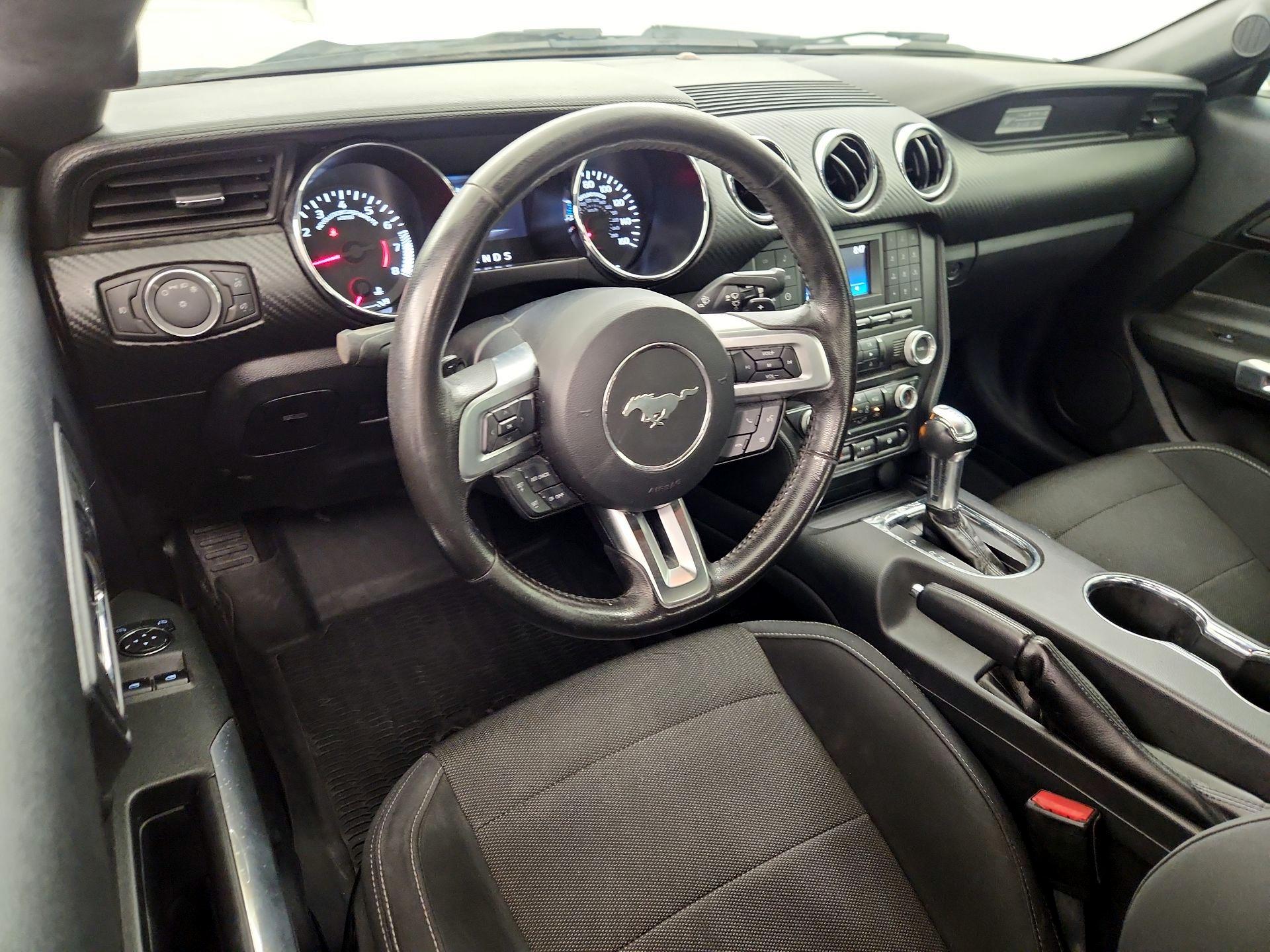 Thumbnail: 2016 Ford Mustang - 9