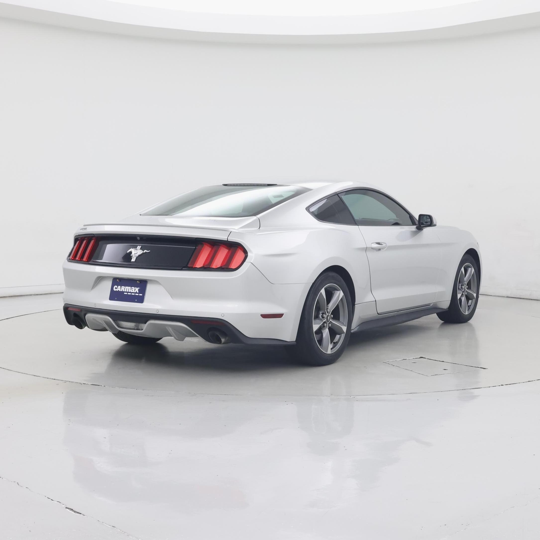 Thumbnail: 2016 Ford Mustang - 8
