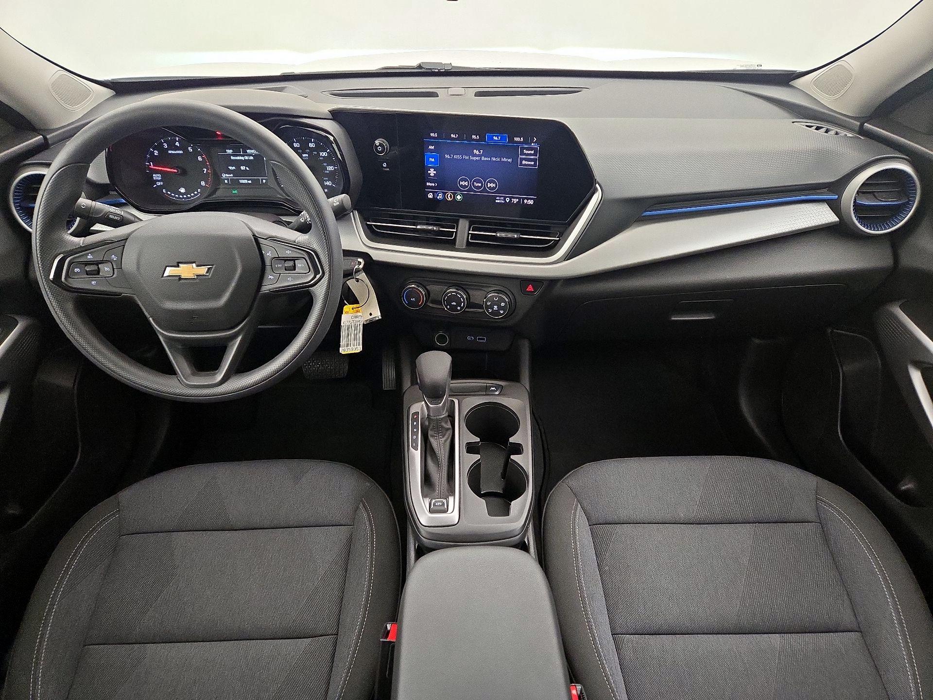 Thumbnail: 2024 Chevrolet Trax - 9