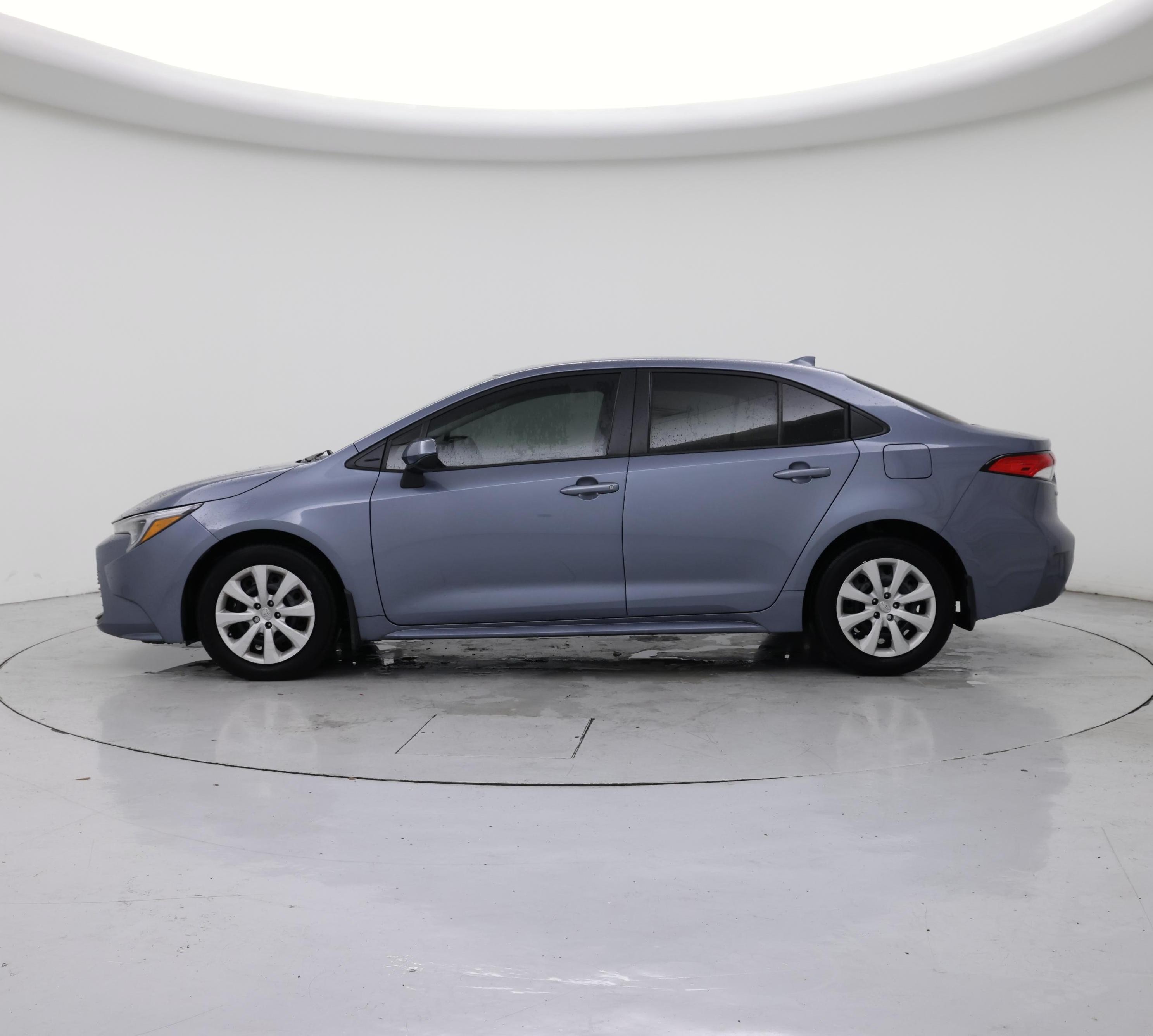 Thumbnail: 2024 Toyota Corolla - 3