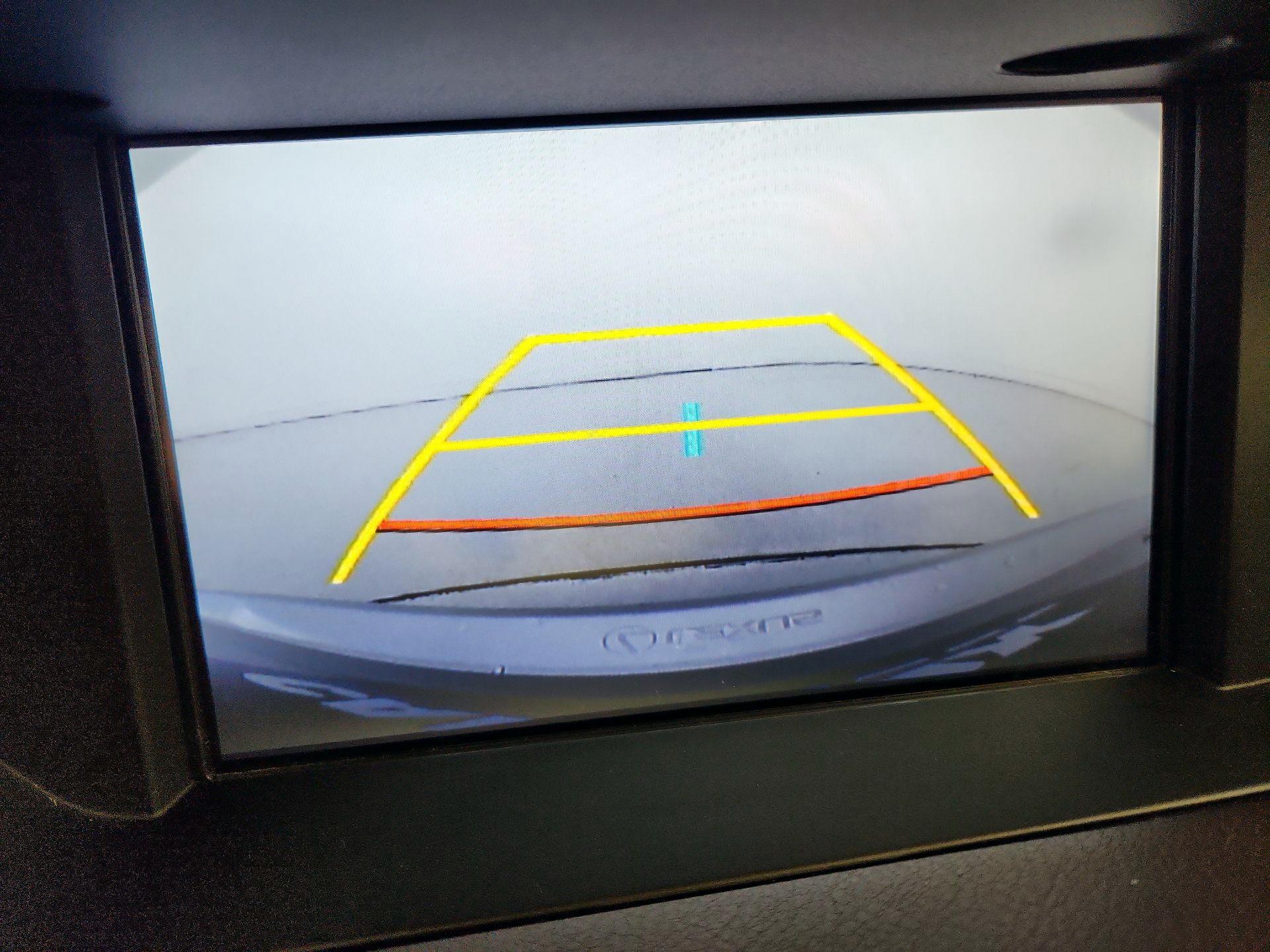 Thumbnail: 2016 Lexus ES - 14