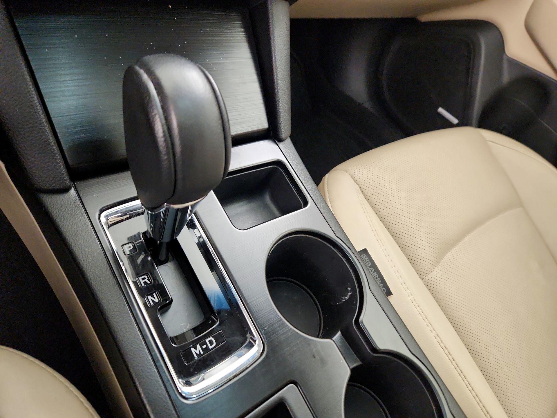 Thumbnail: 2019 Subaru Outback - 18