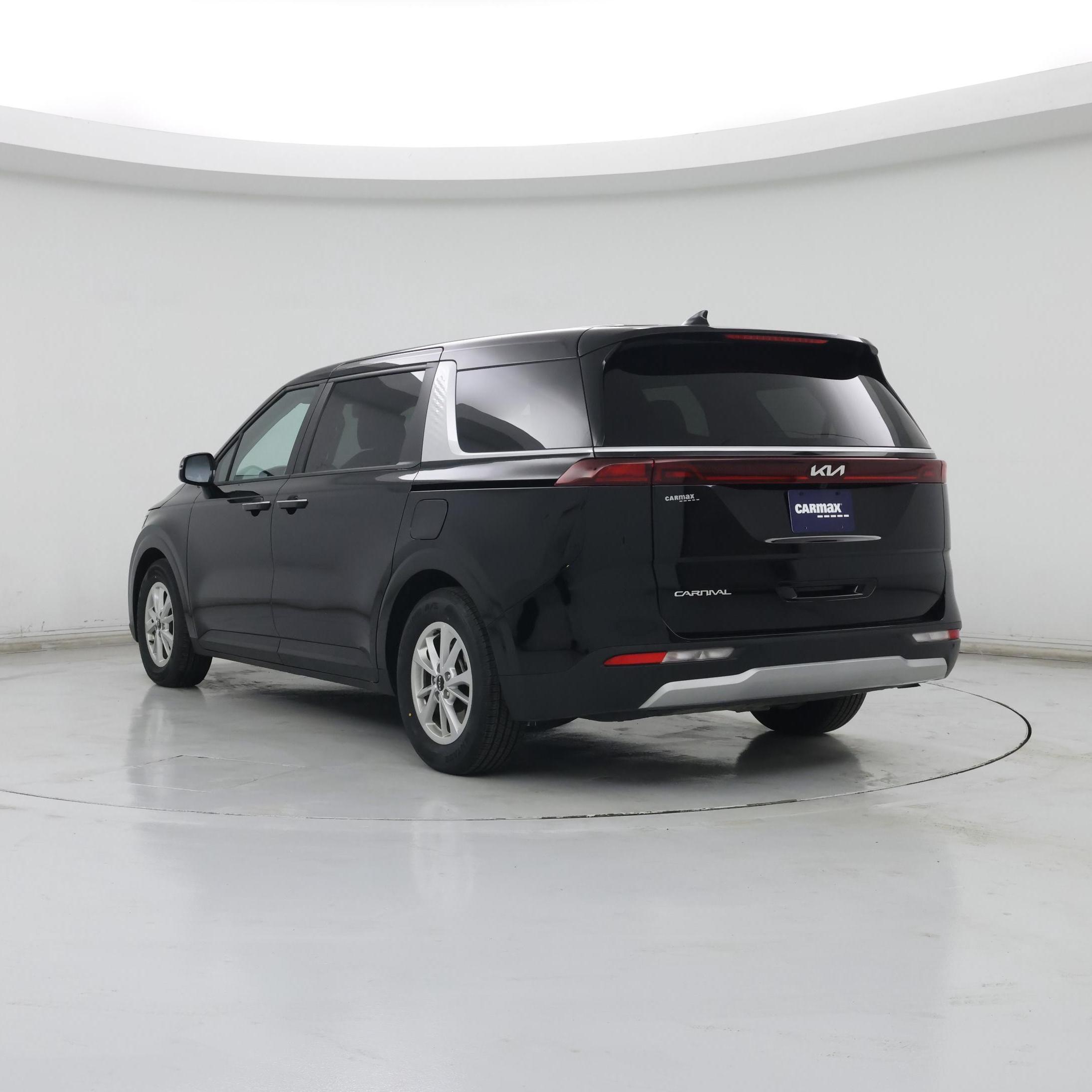 Thumbnail: 2024 Kia Carnival - 2