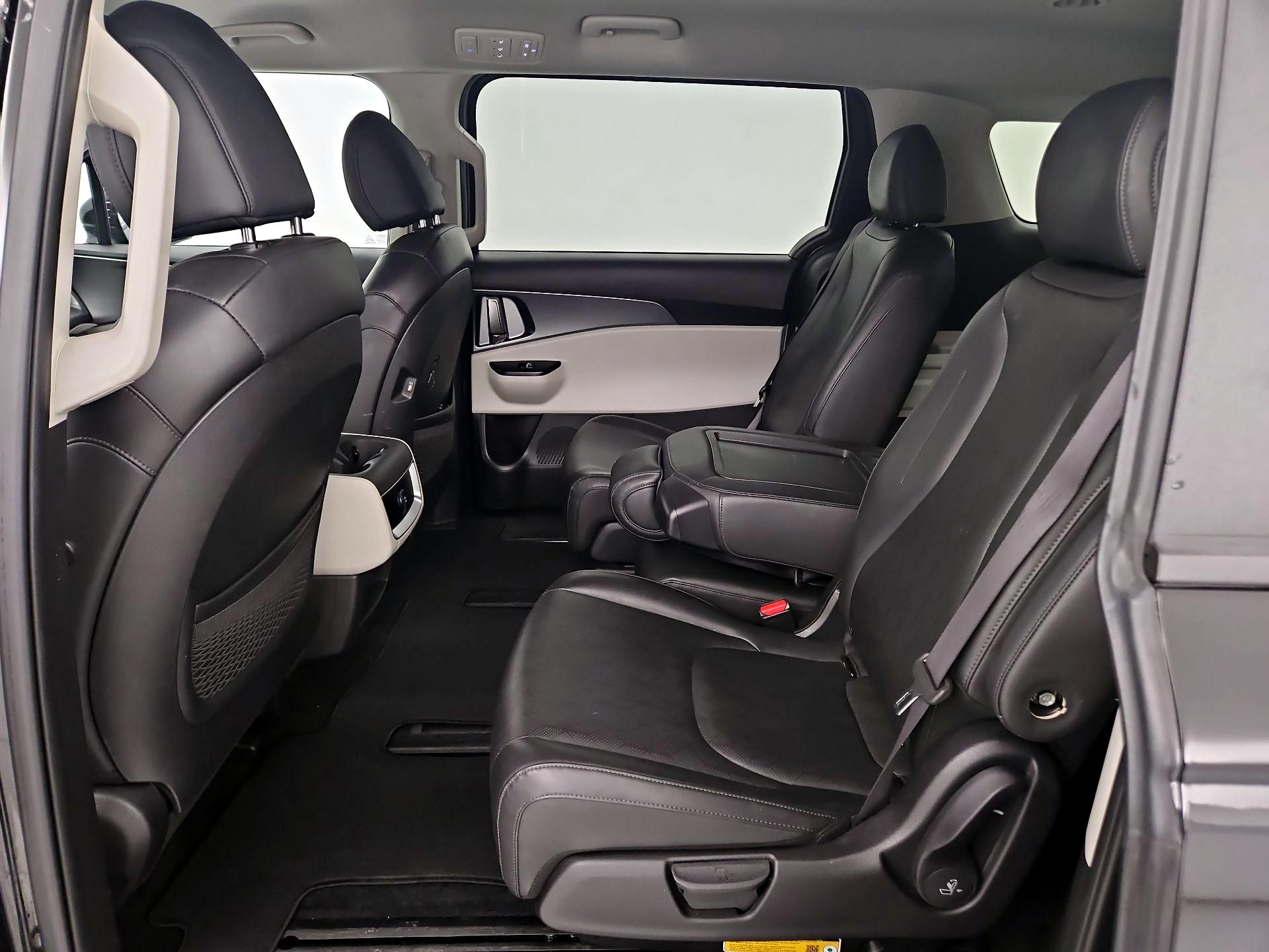 Thumbnail: 2024 Kia Carnival - 19
