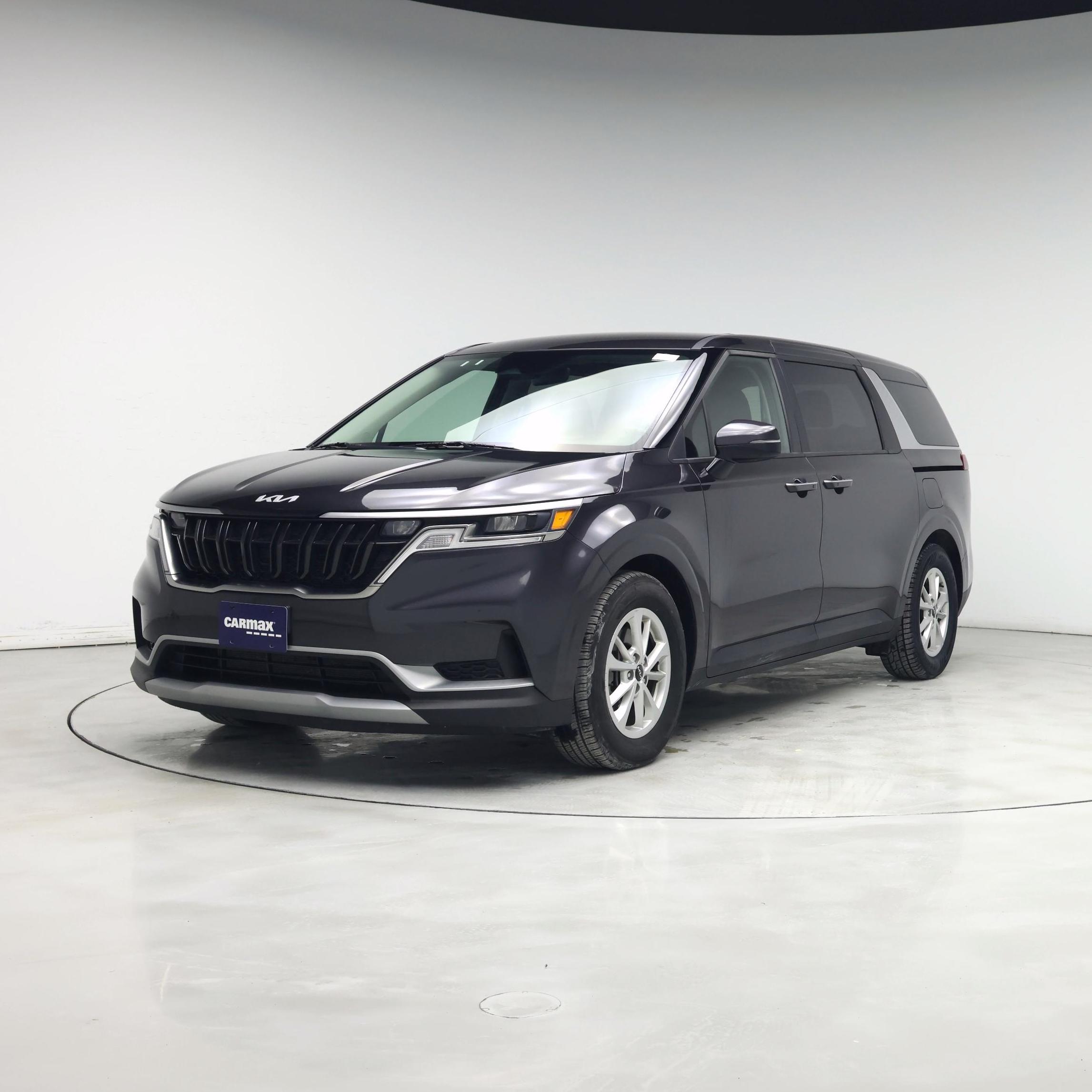 Thumbnail: 2024 Kia Carnival - 4