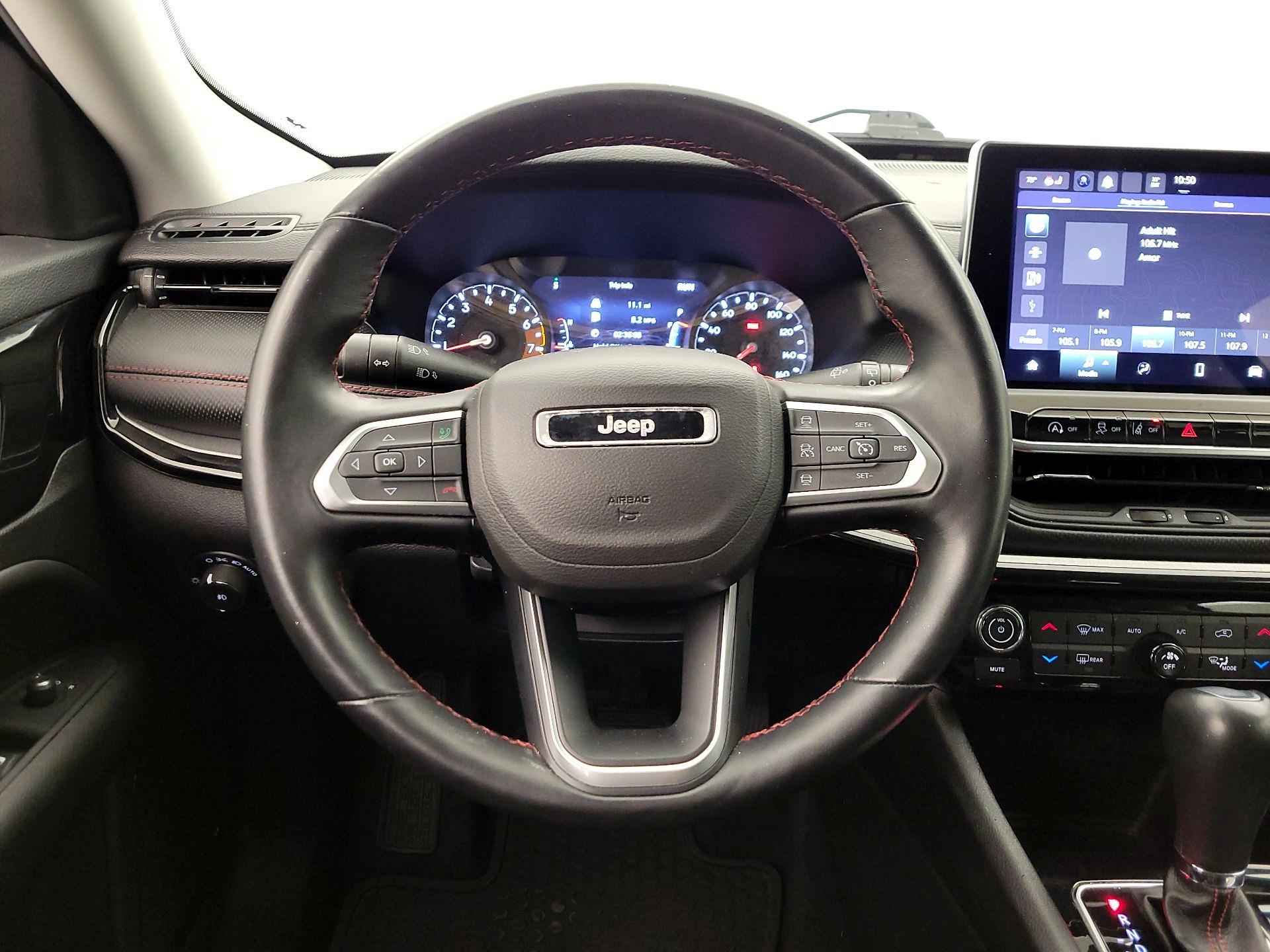 Thumbnail: 2022 Jeep Compass - 10