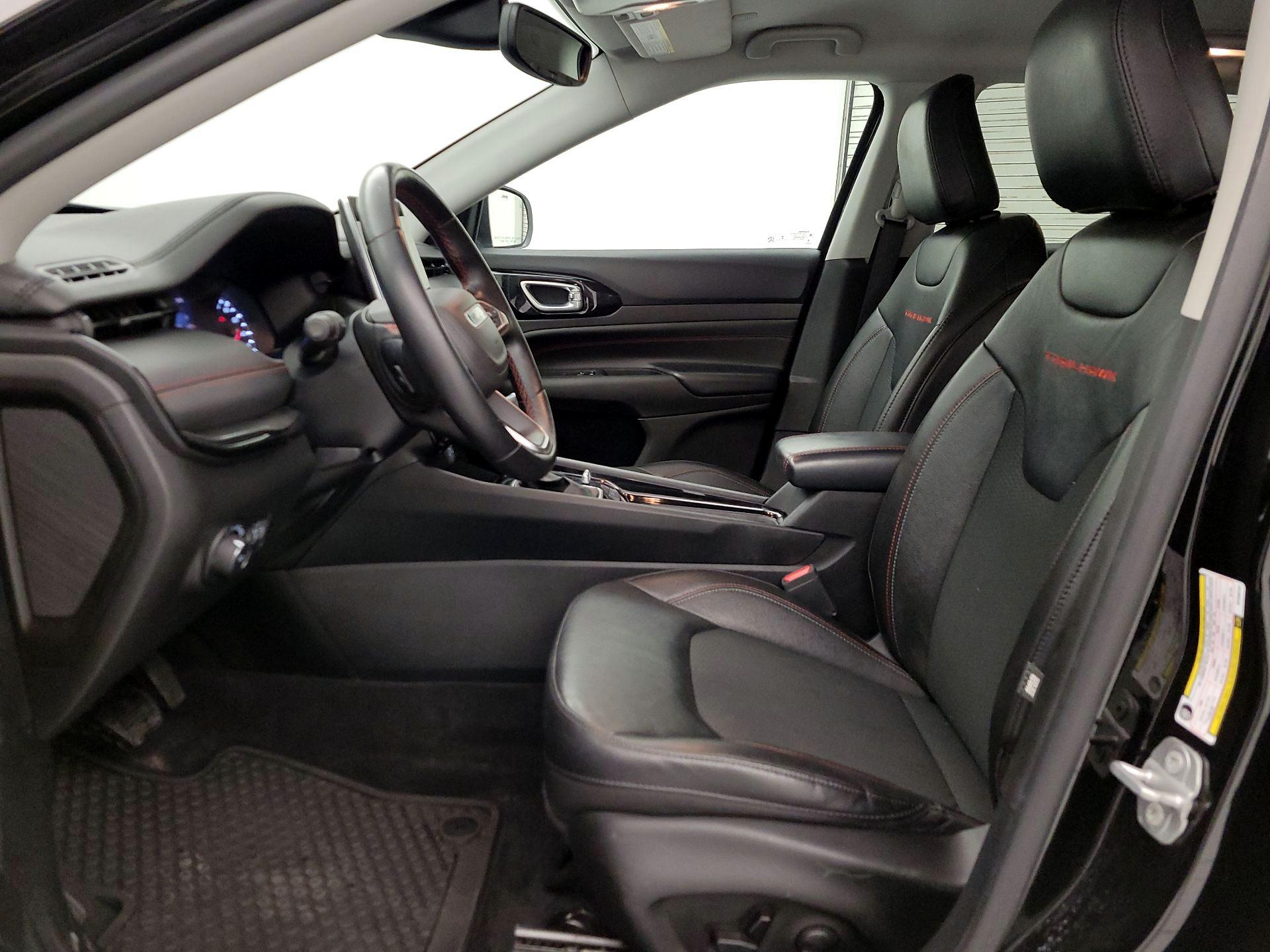 Thumbnail: 2022 Jeep Compass - 11