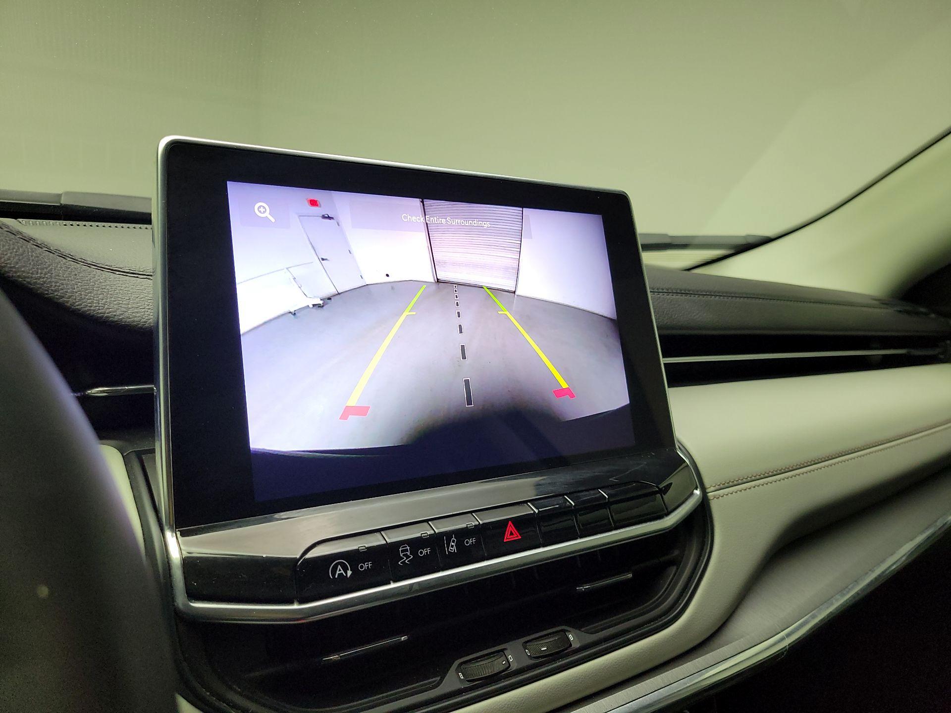 Thumbnail: 2022 Jeep Compass - 12