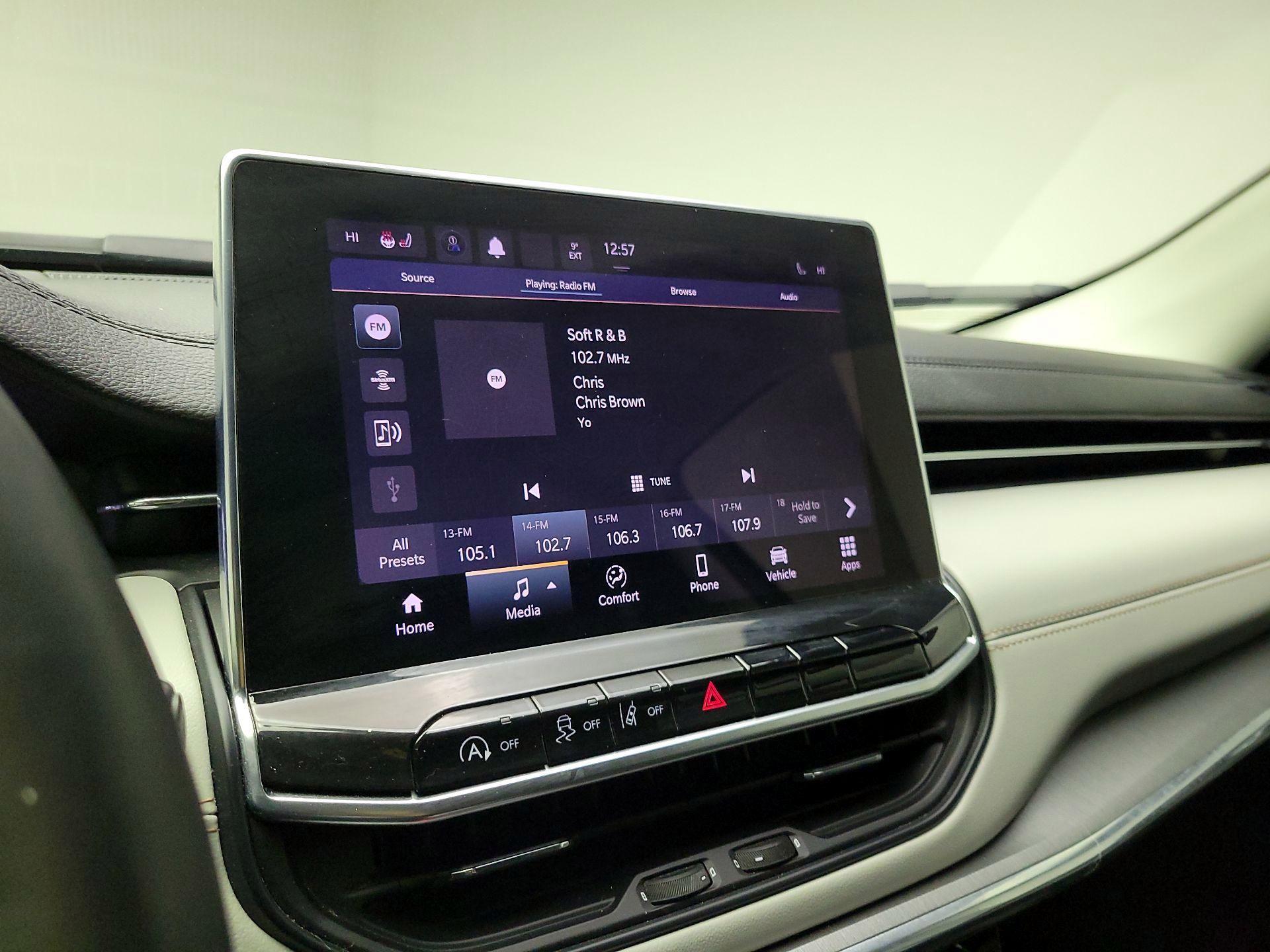 Thumbnail: 2022 Jeep Compass - 13