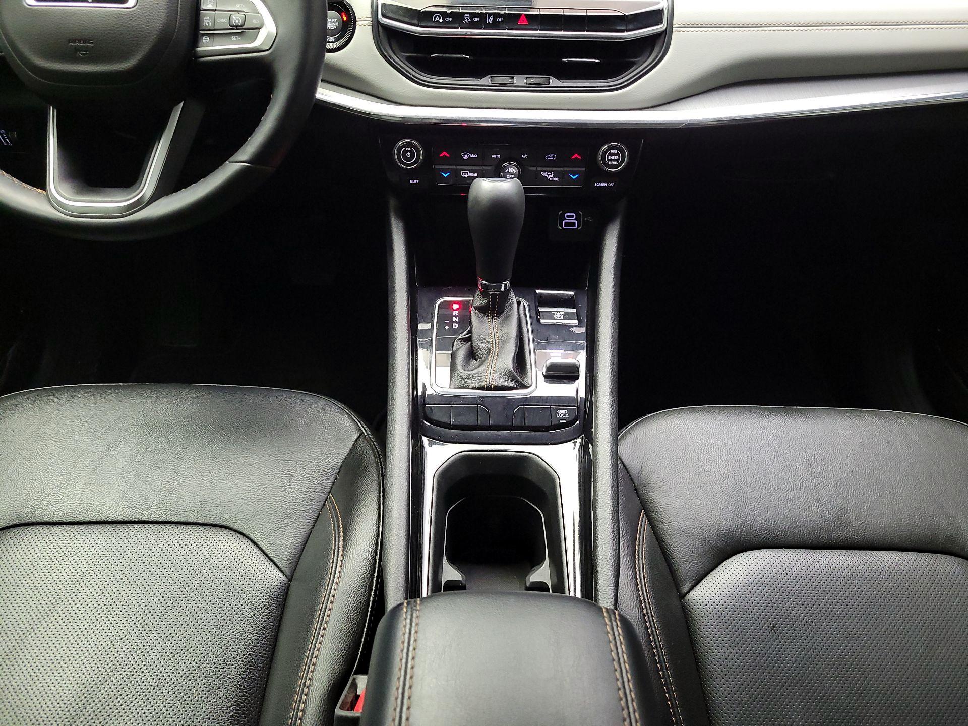 Thumbnail: 2022 Jeep Compass - 15