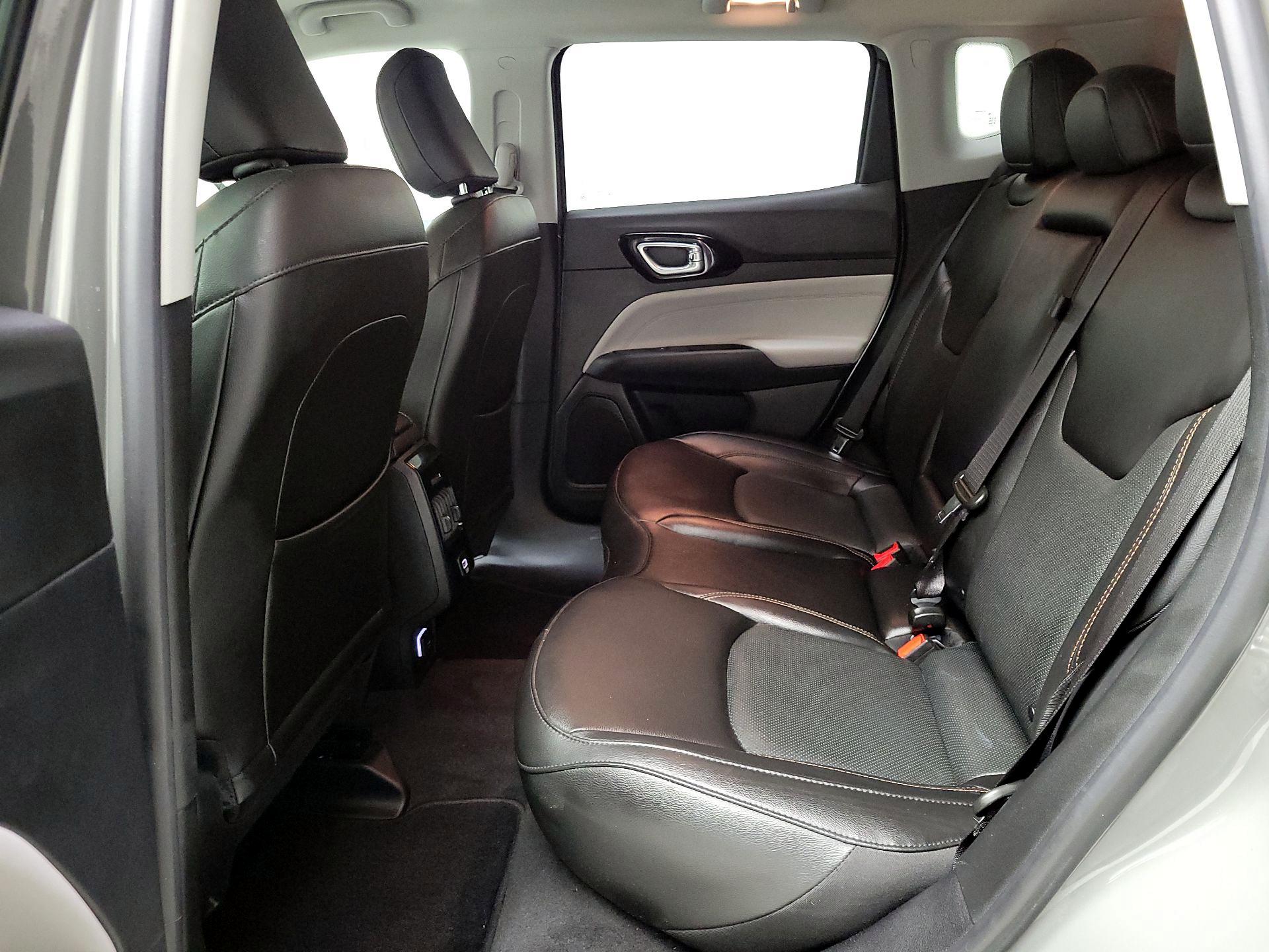 Thumbnail: 2022 Jeep Compass - 17