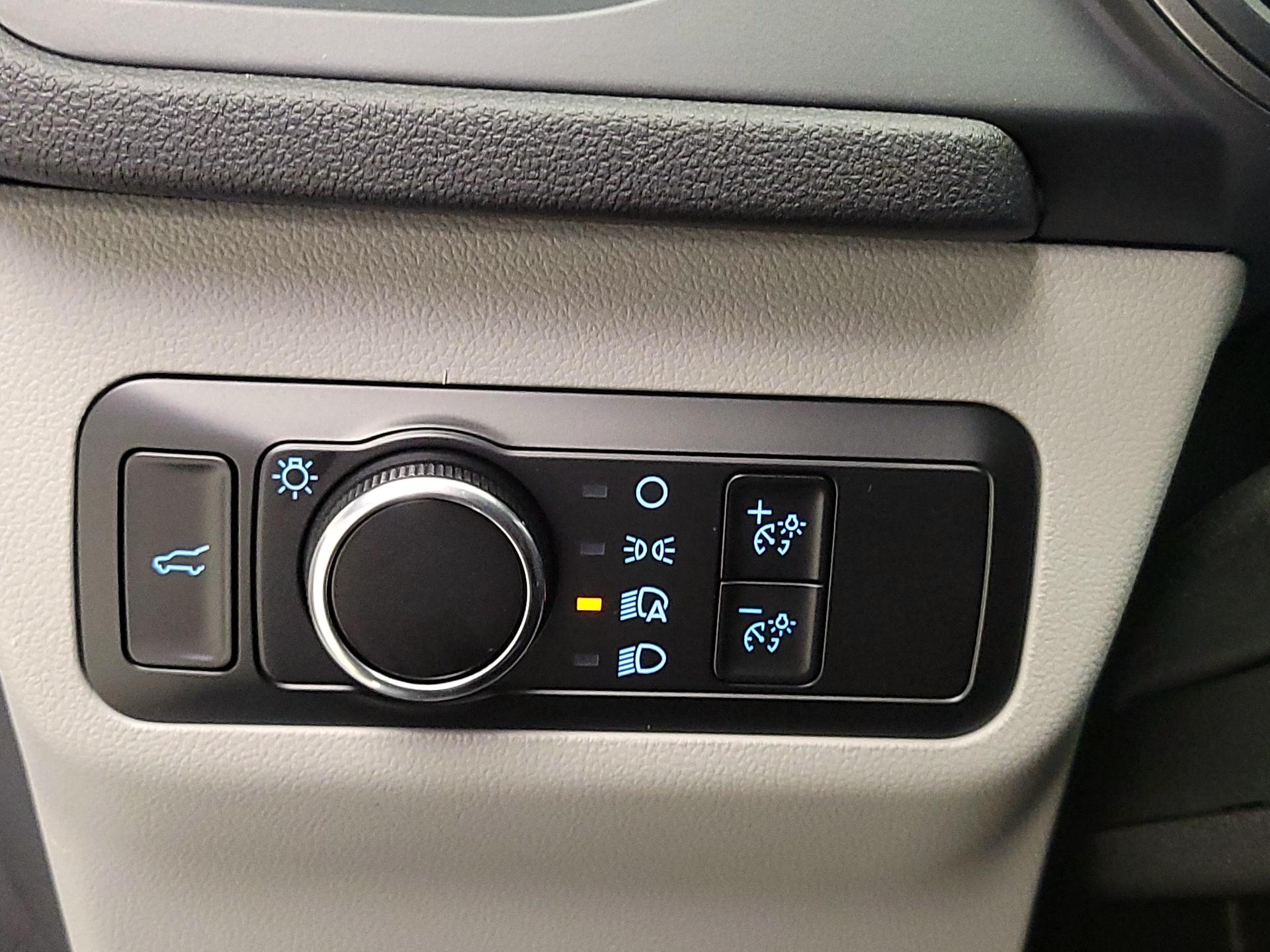 Thumbnail: 2023 Ford Escape - 13