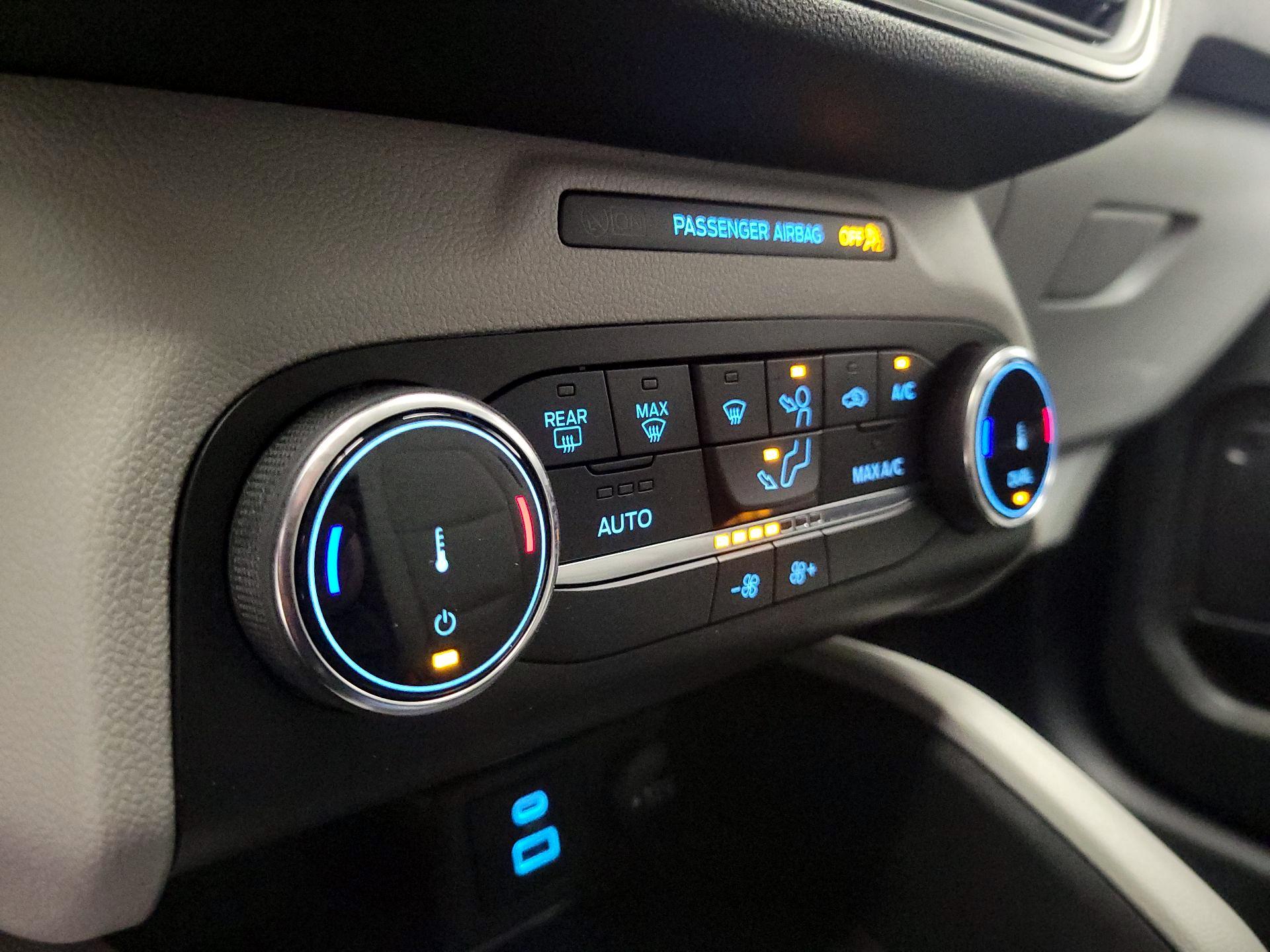 Thumbnail: 2023 Ford Escape - 16