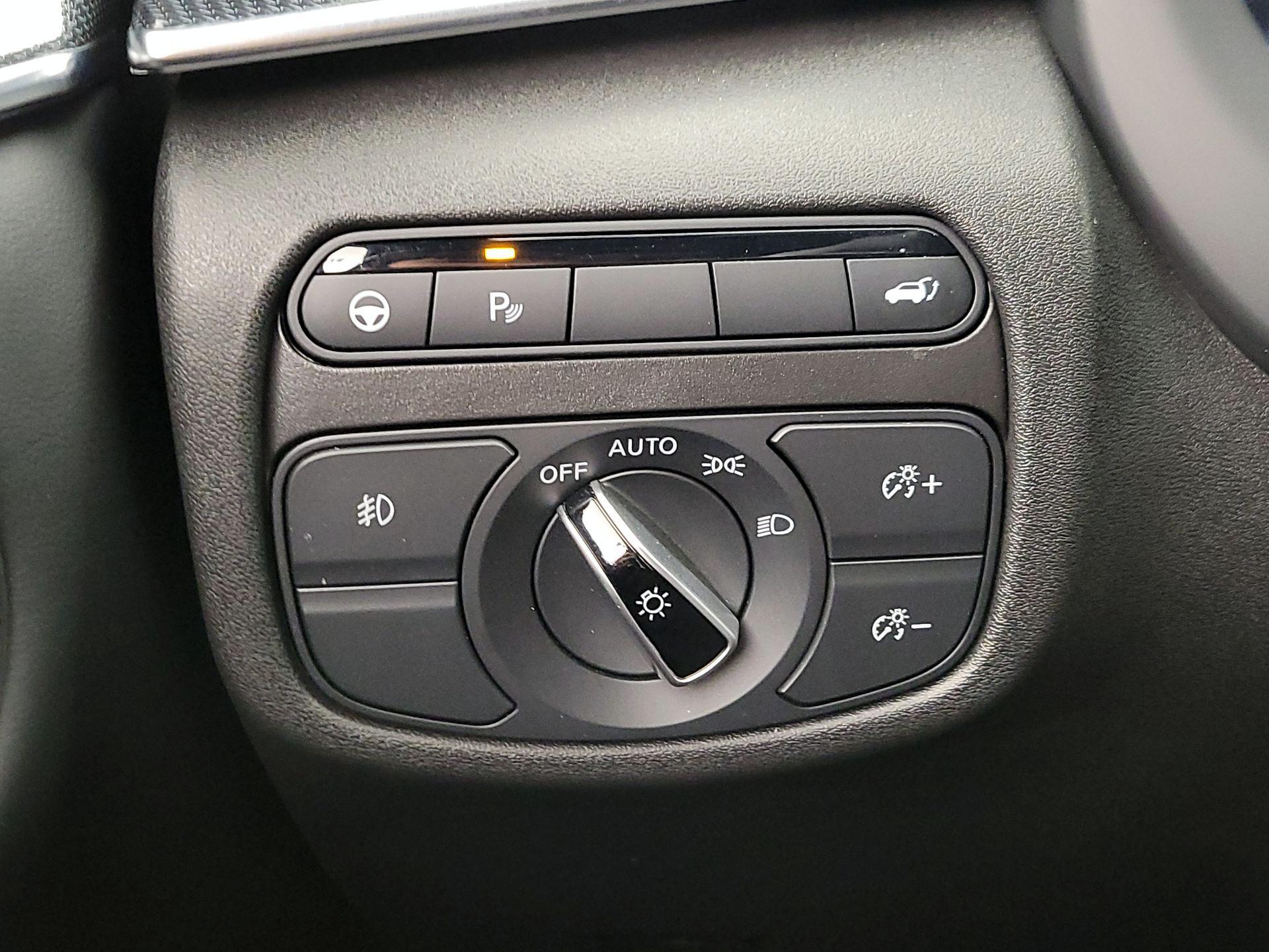 Thumbnail: 2024 INFINITI QX50 - 13