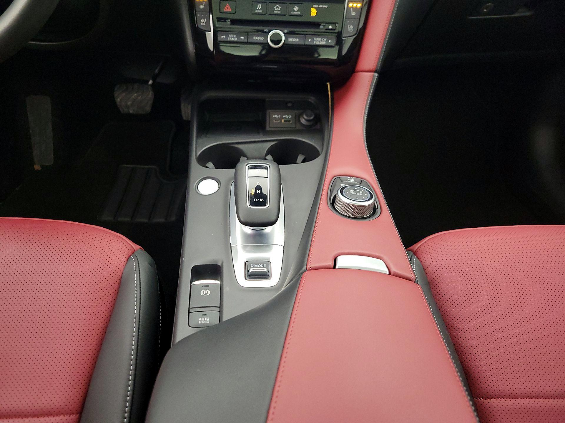 Thumbnail: 2024 INFINITI QX50 - 18