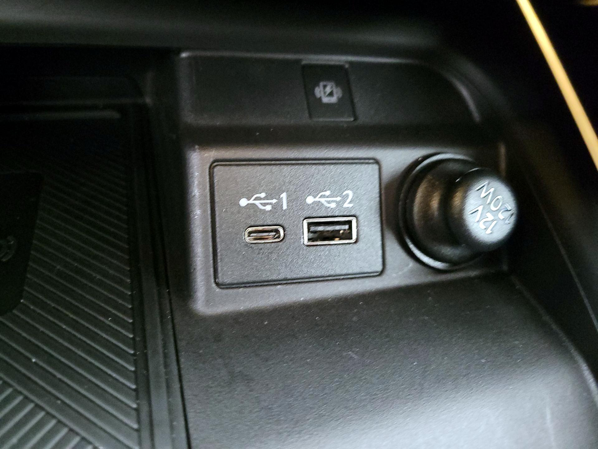 Thumbnail: 2024 INFINITI QX50 - 19